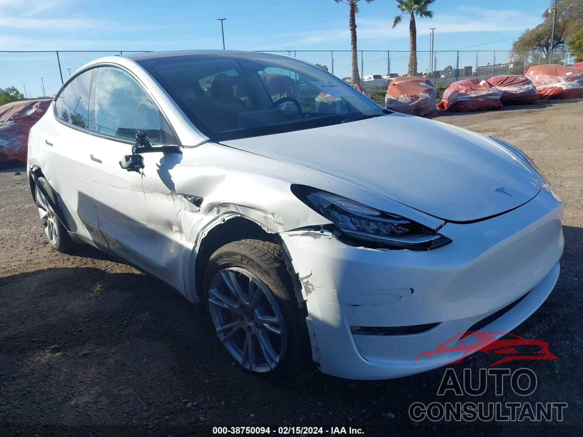 TESLA MODEL Y 2023 - 7SAYGDEE5PA137506