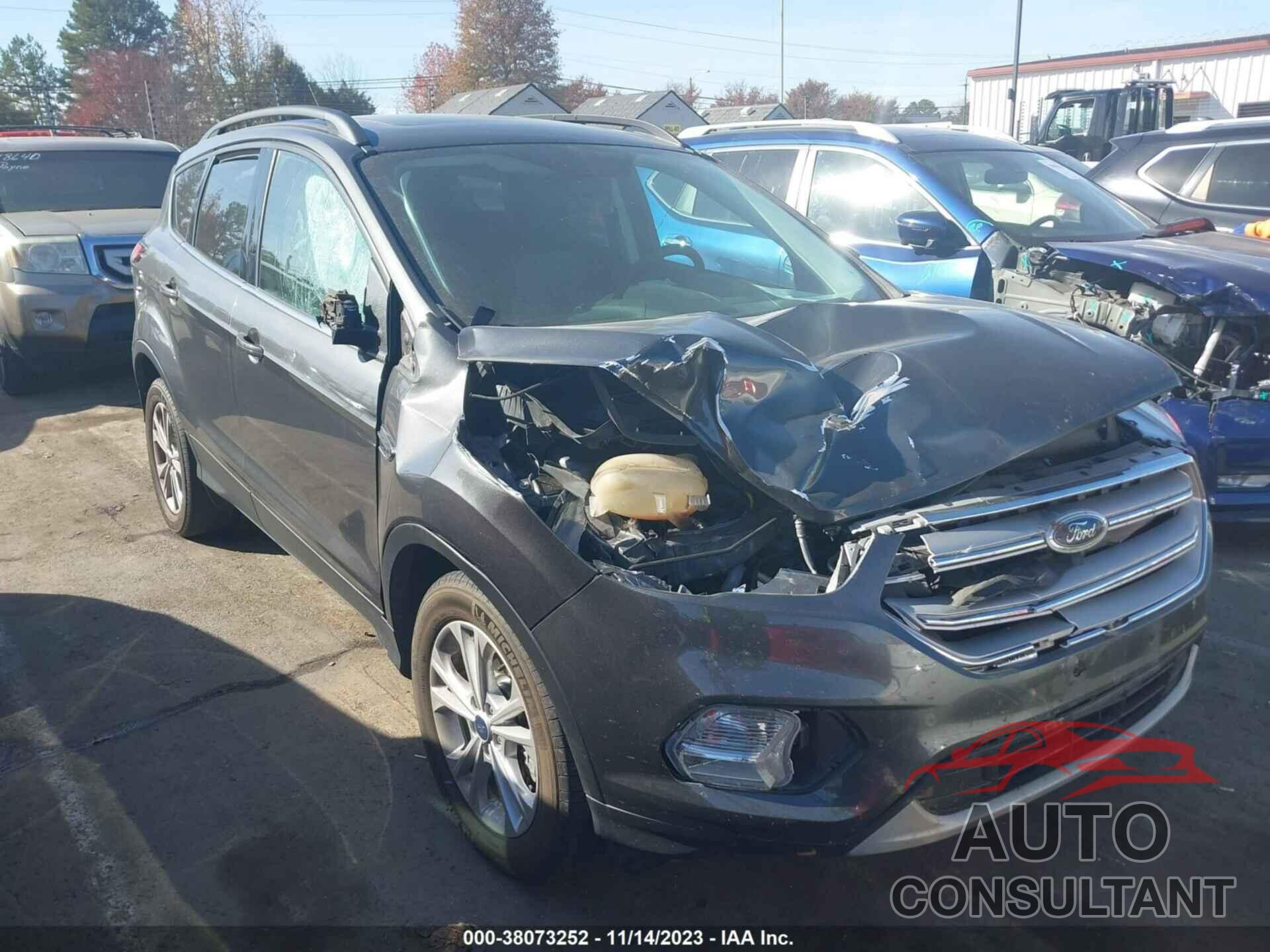 FORD ESCAPE 2018 - 1FMCU9GD3JUC40891