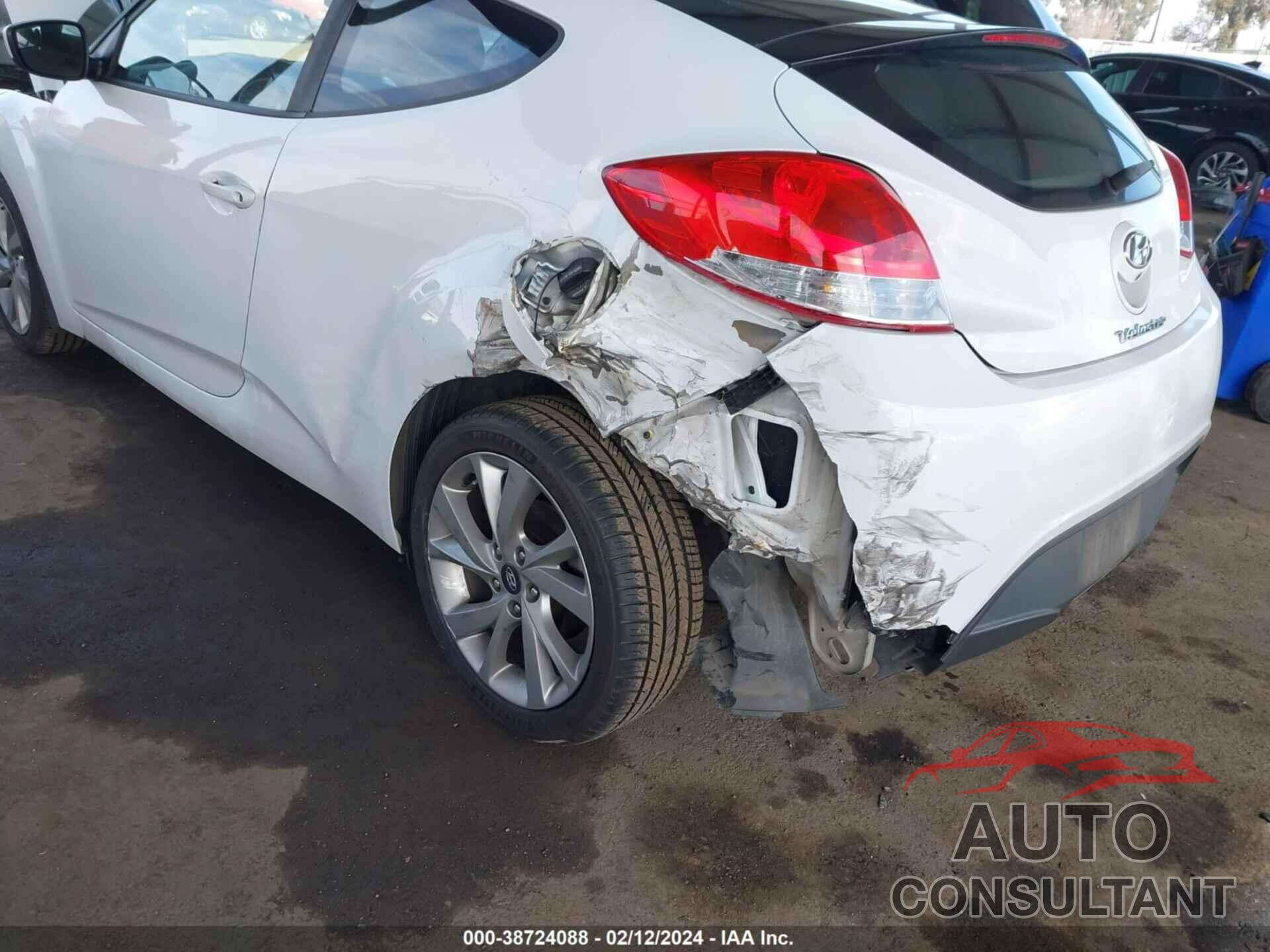 HYUNDAI VELOSTER 2016 - KMHTC6AD6GU300505