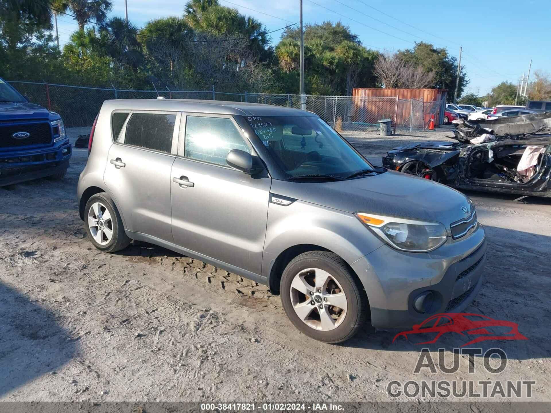 KIA SOUL 2018 - KNDJN2A21J7513560