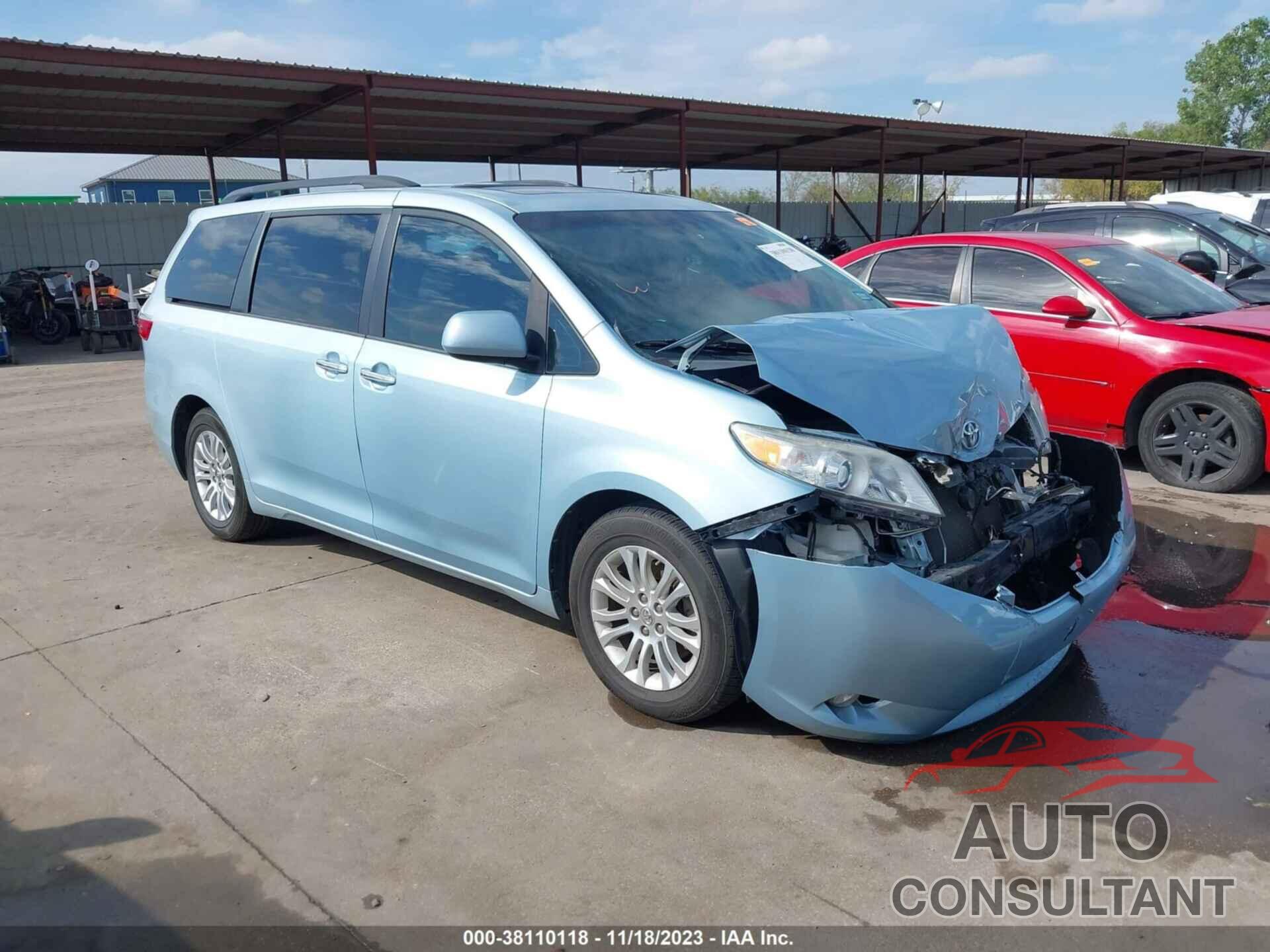 TOYOTA SIENNA 2016 - 5TDYK3DC0GS692786