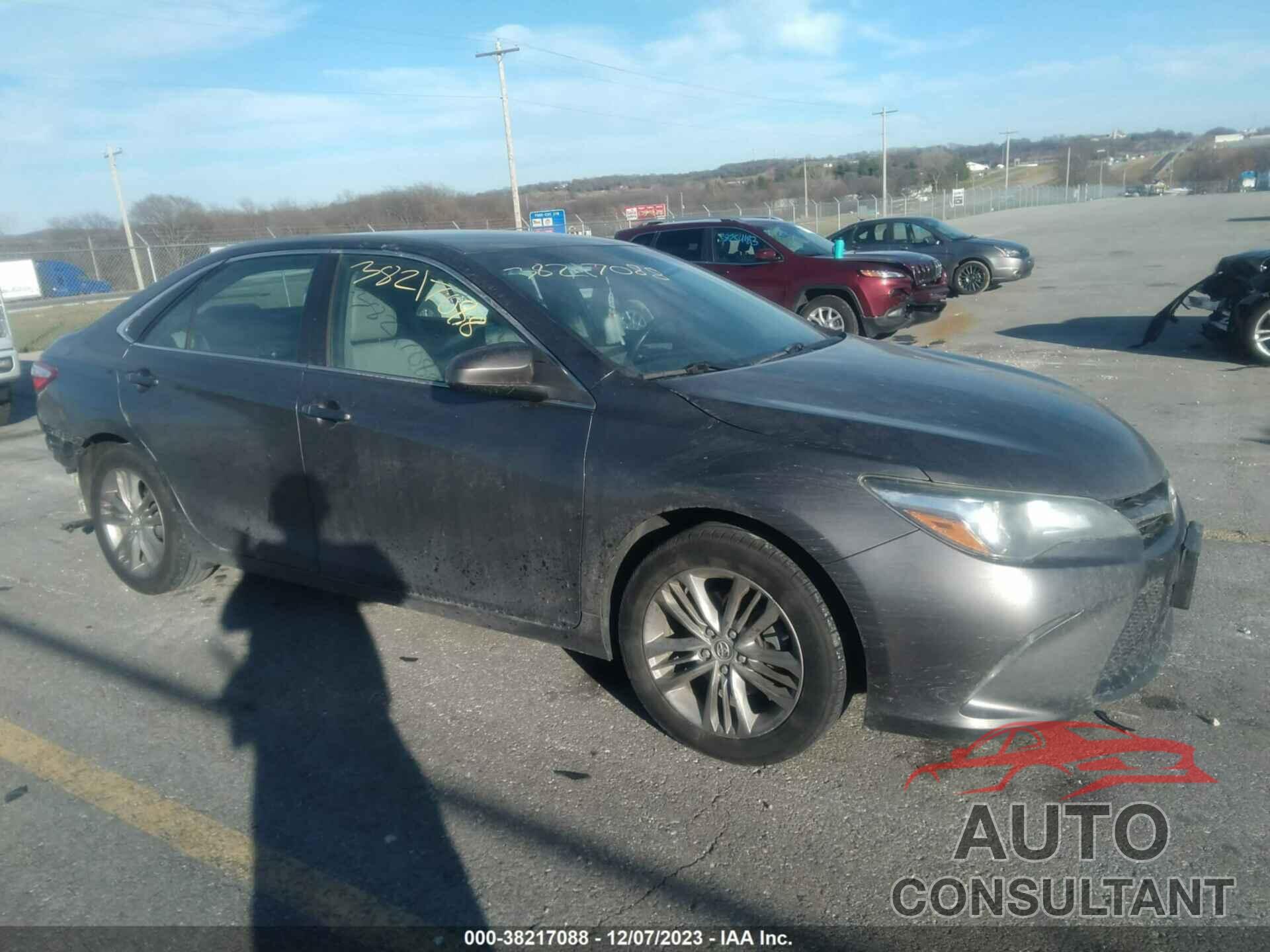 TOYOTA CAMRY 2016 - 4T1BF1FKXGU126953