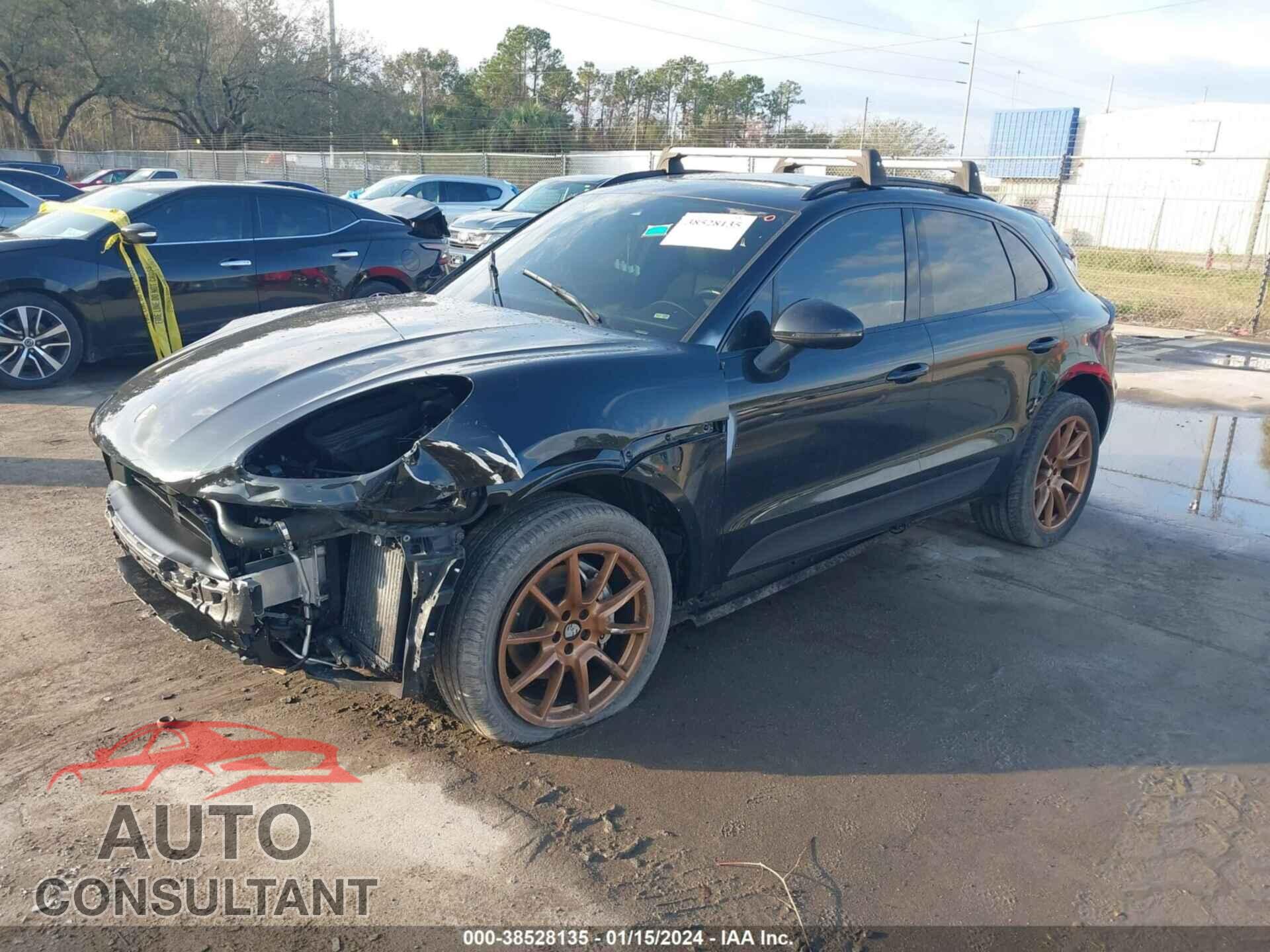 PORSCHE MACAN 2017 - WP1AB2A52HLB14871