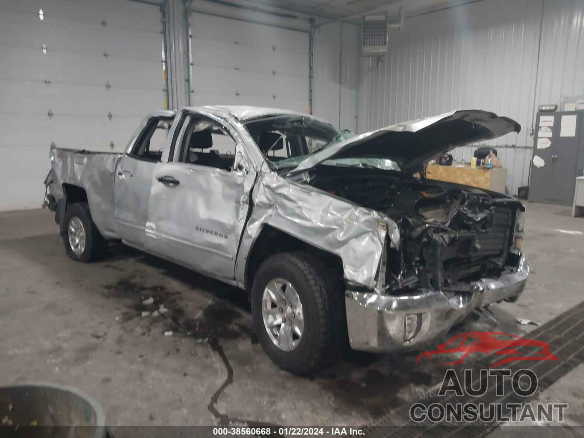 CHEVROLET SILVERADO 1500 2017 - 1GCVKREC5HZ115434