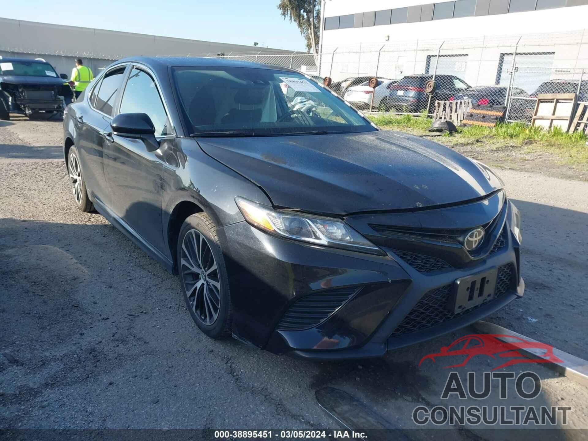 TOYOTA CAMRY 2020 - 4T1G11AK4LU955359