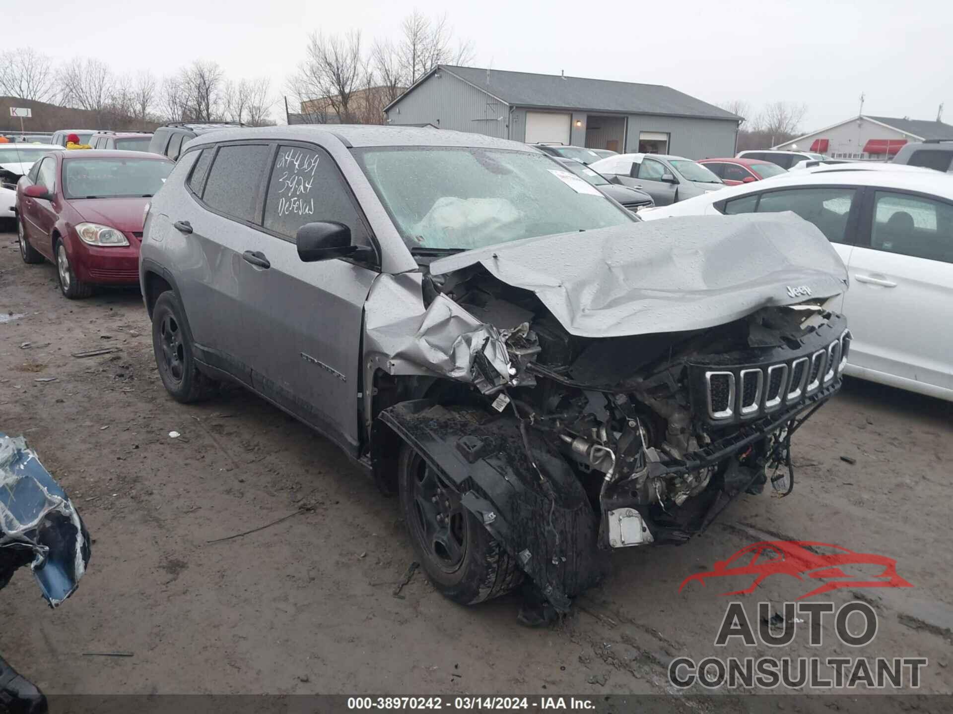 JEEP COMPASS 2018 - 3C4NJCAB7JT226805