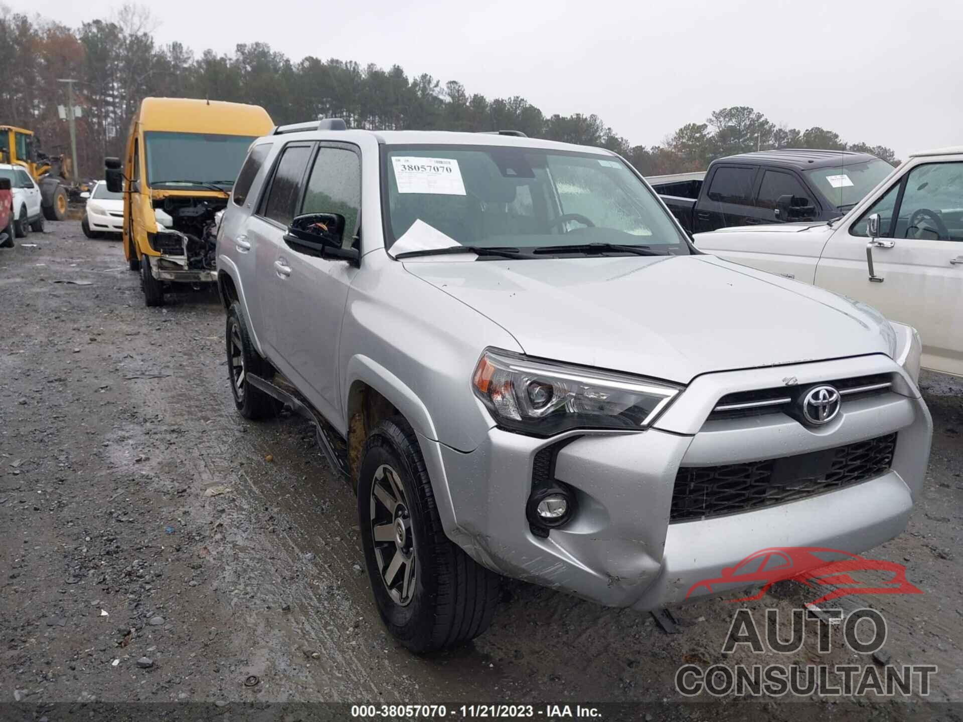 TOYOTA 4RUNNER 2023 - JTENU5JR7P6124757