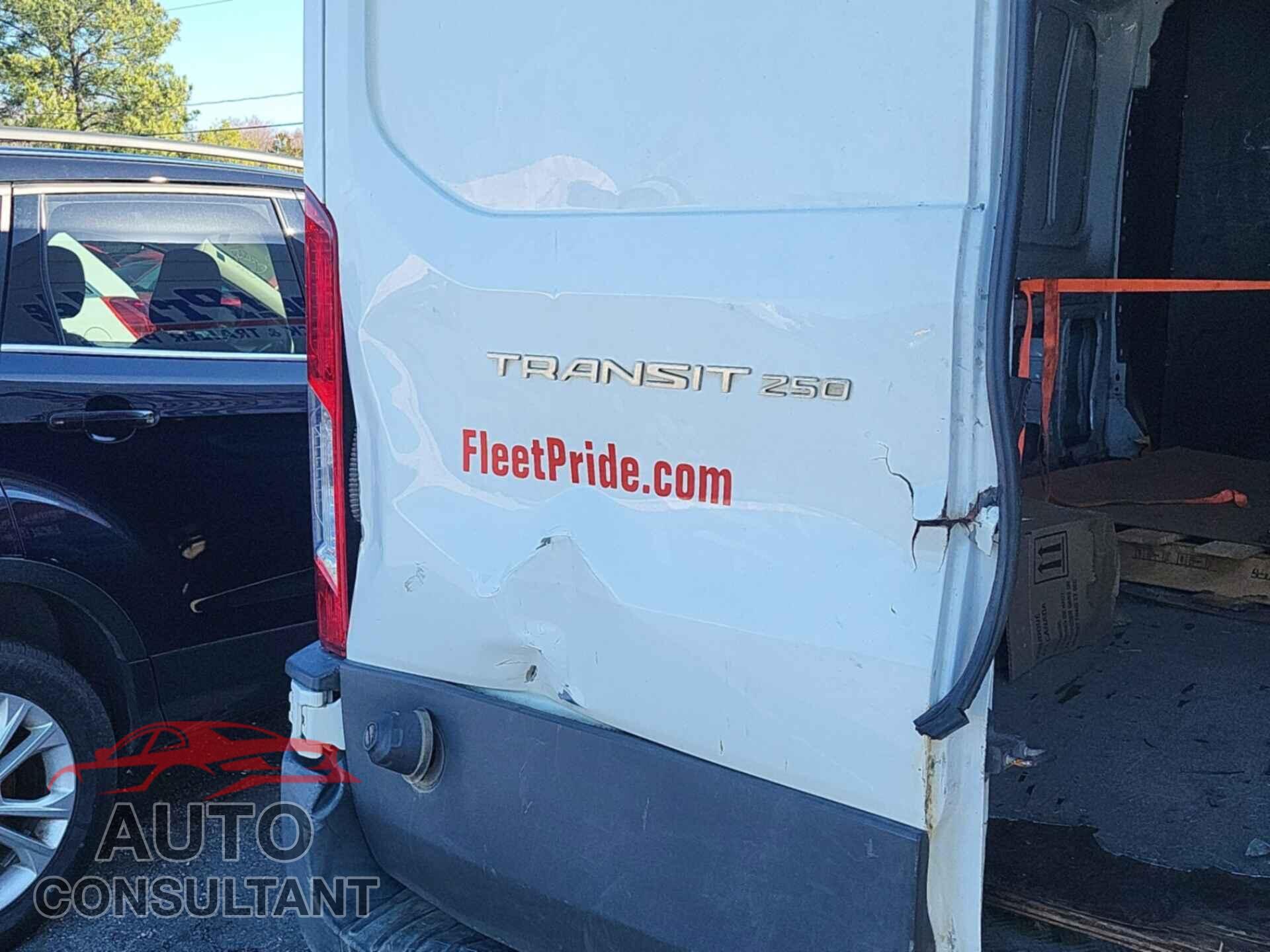 FORD TRANSIT-250 2016 - 1FTYR2XM4GKA83220