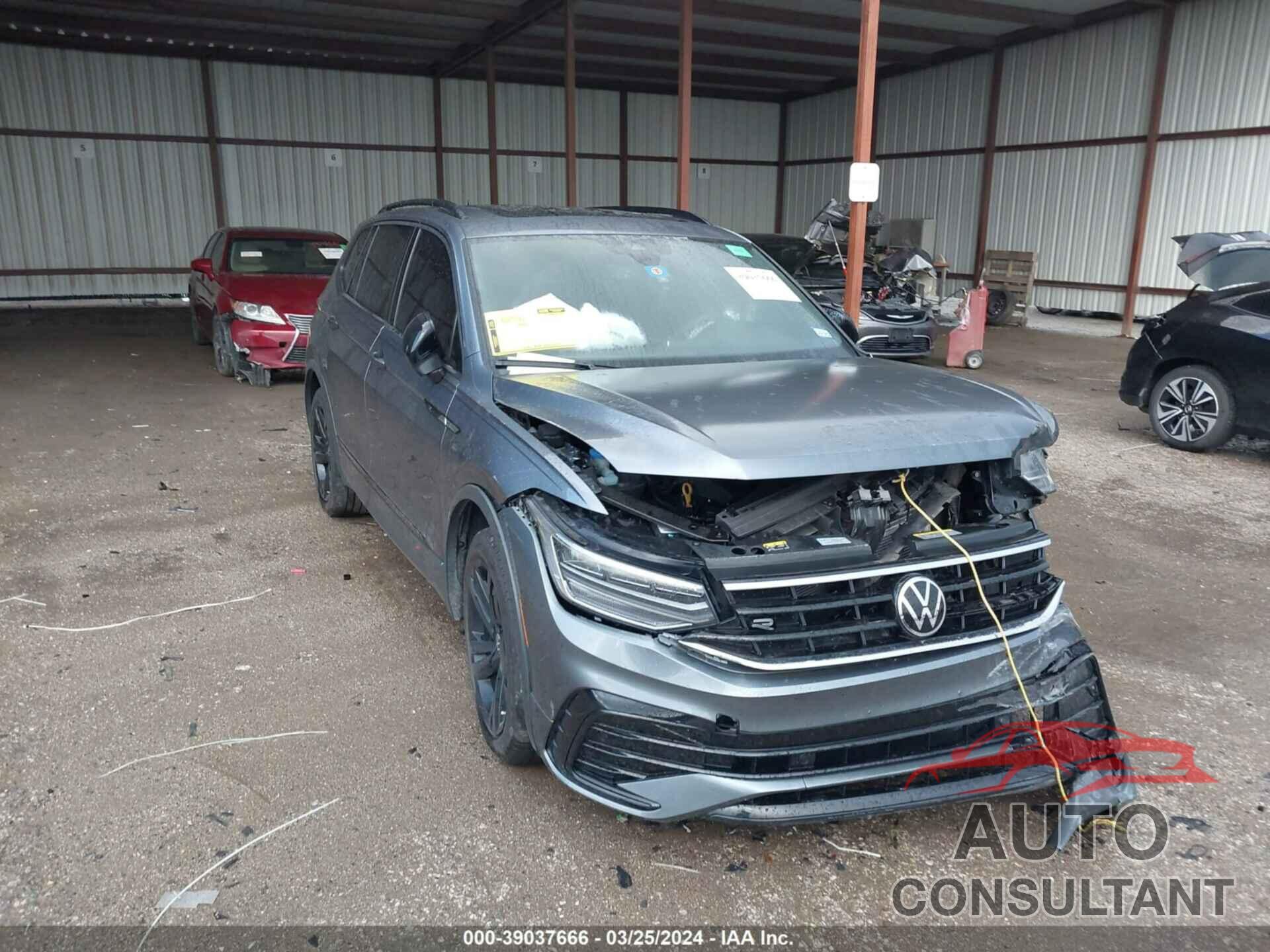 VOLKSWAGEN TIGUAN 2023 - 3VVCB7AX0PM062826