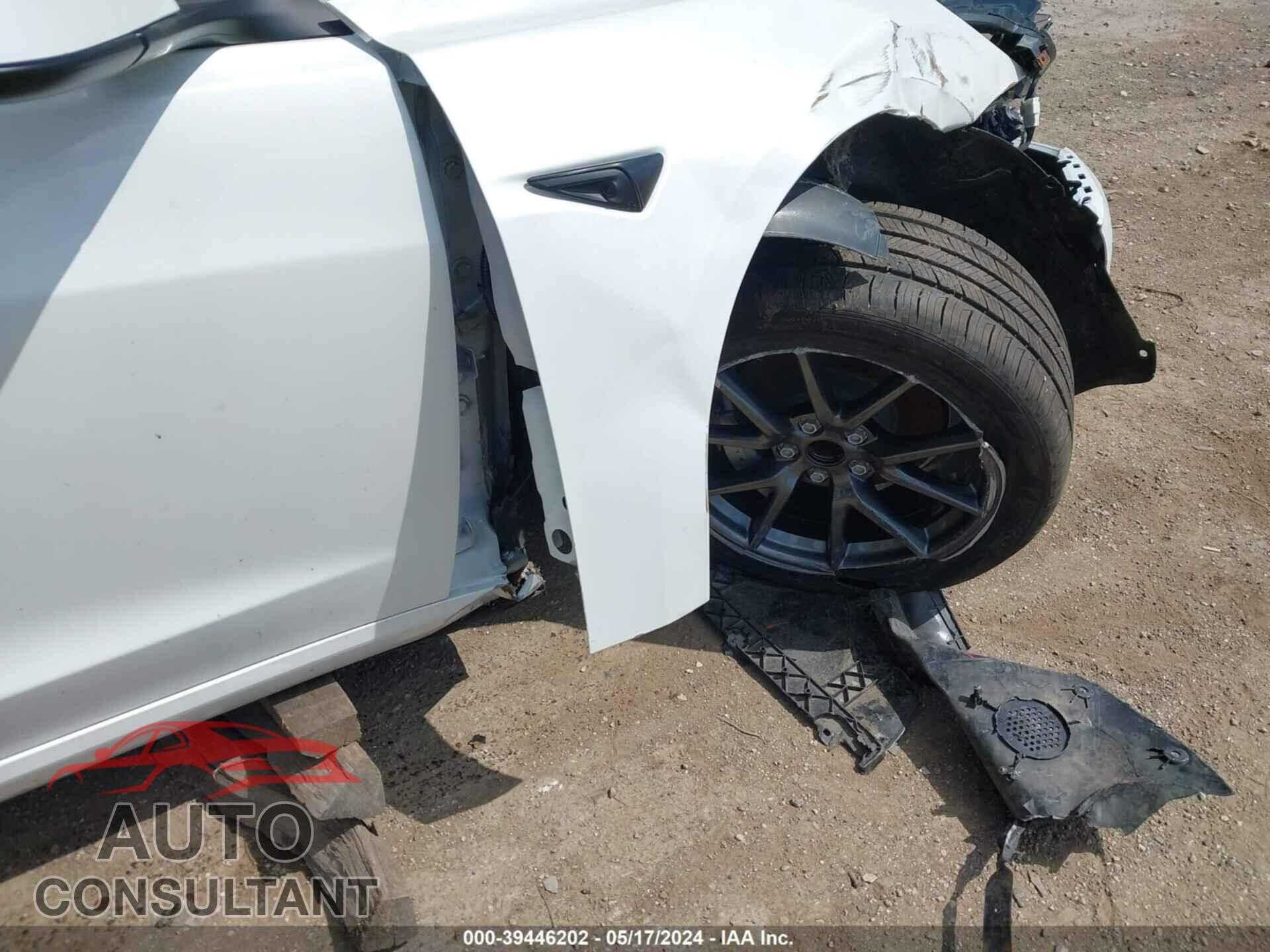 TESLA MODEL 3 2023 - 5YJ3E1EA8PF384000
