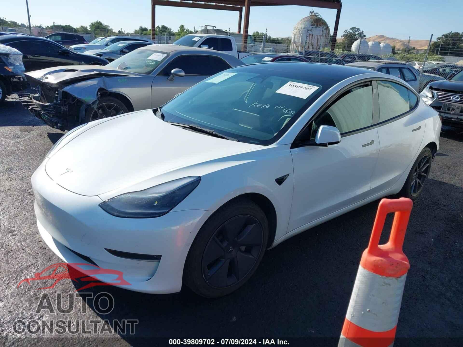 TESLA MODEL 3 2022 - 5YJ3E1EB2NF126044