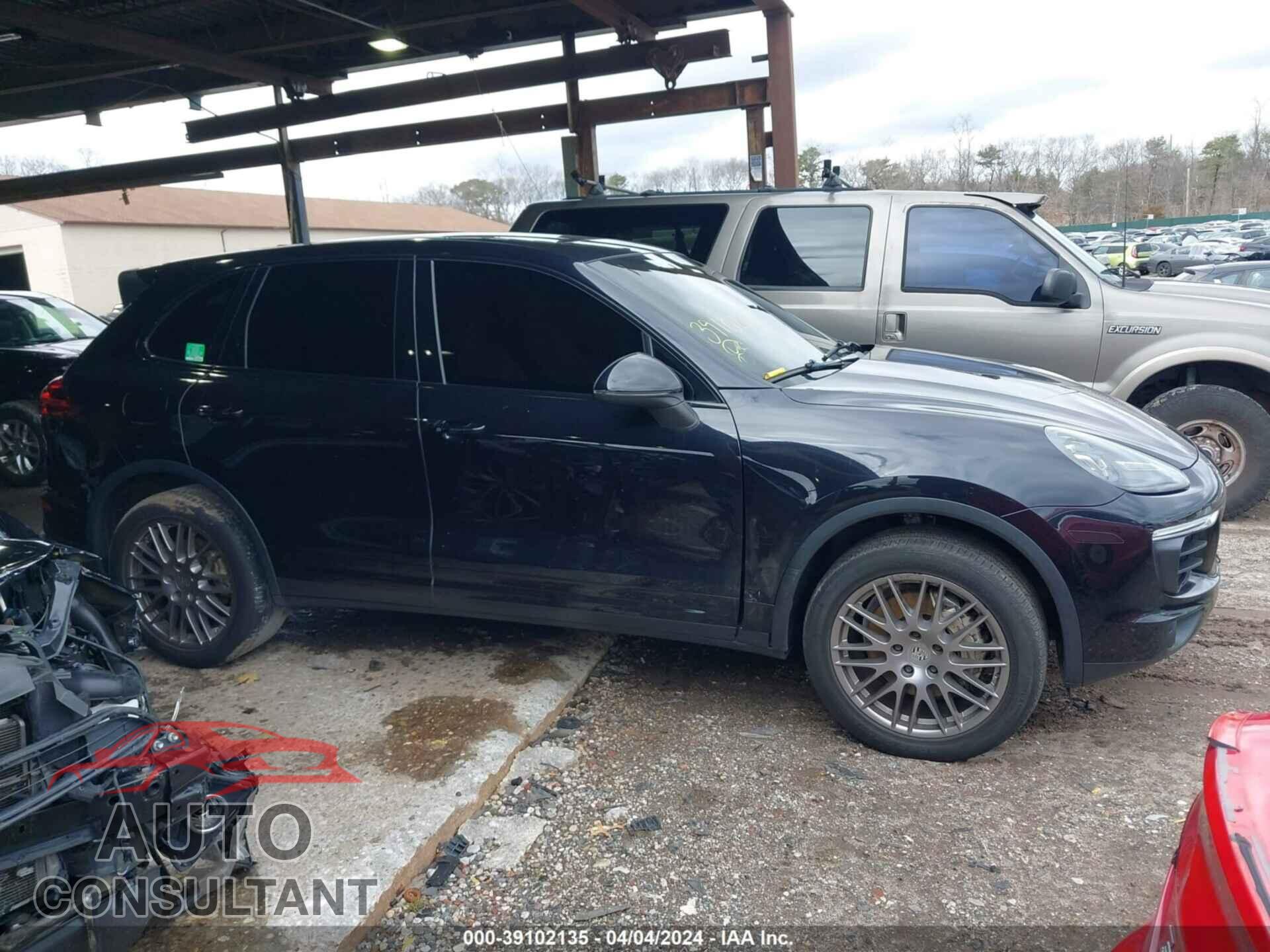 PORSCHE CAYENNE 2017 - WP1AB2A20HLA52246