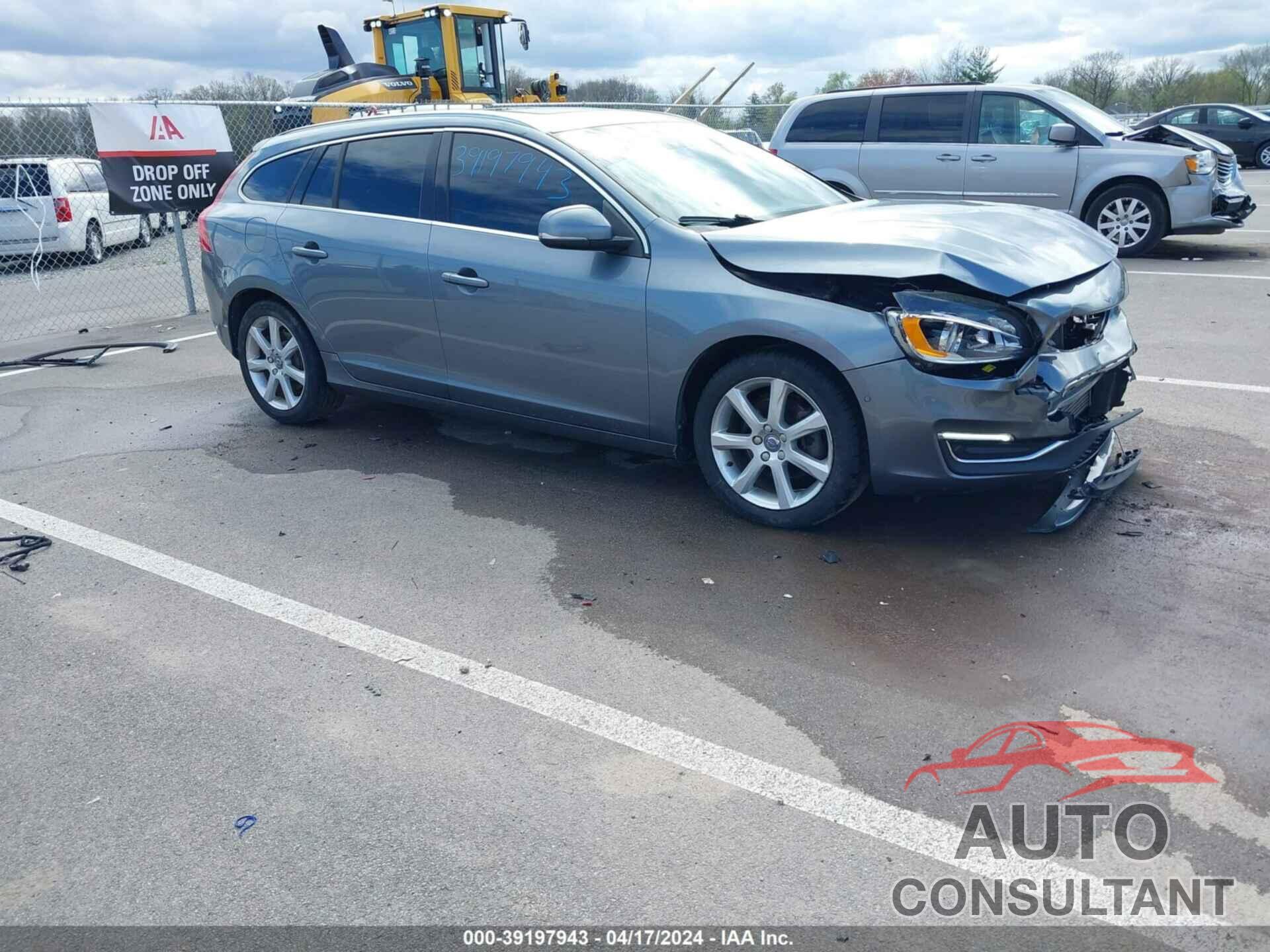 VOLVO V60 2016 - YV140MEK5G1319458