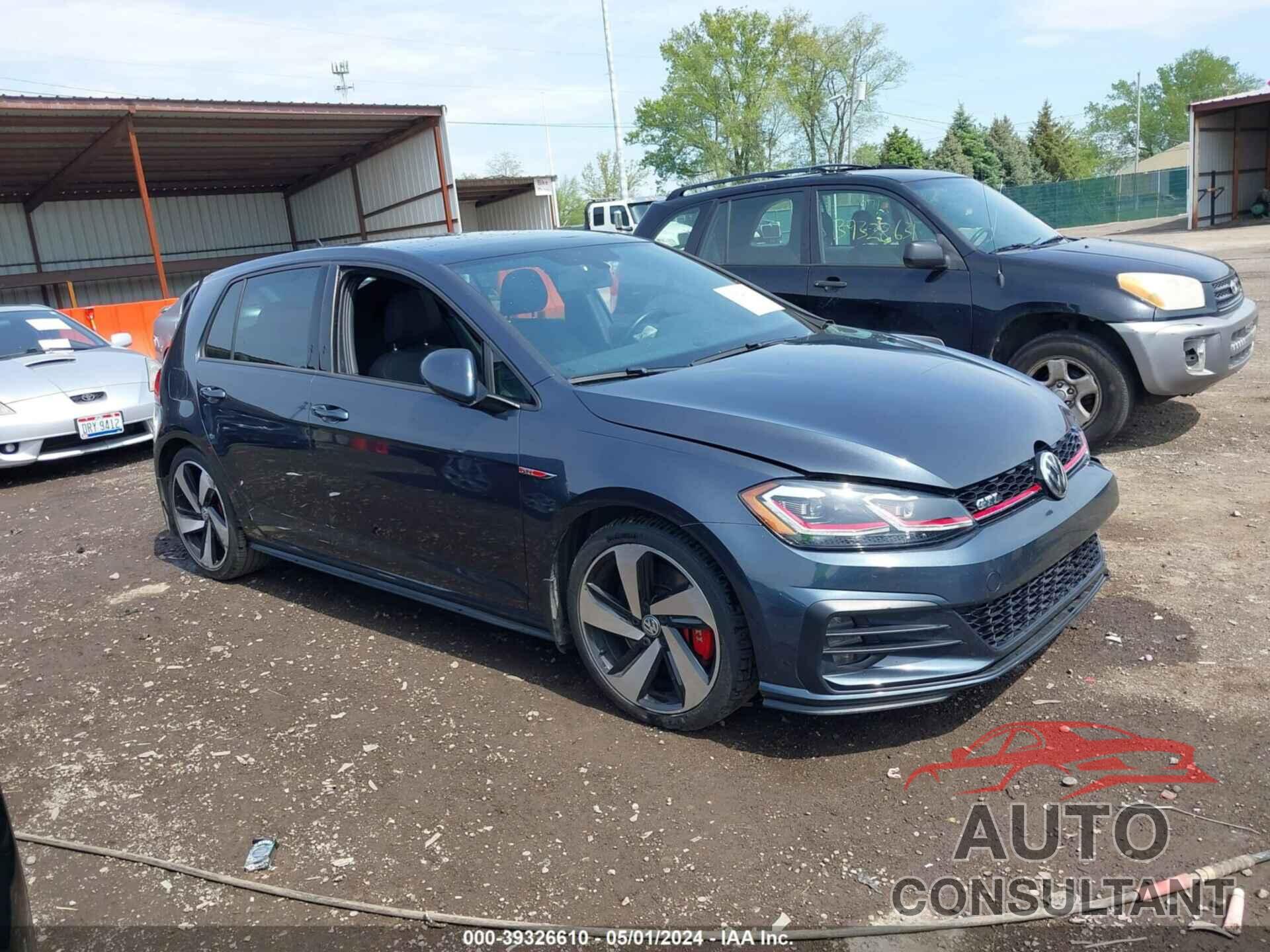 VOLKSWAGEN GOLF GTI 2018 - 3VW547AU1JM280818