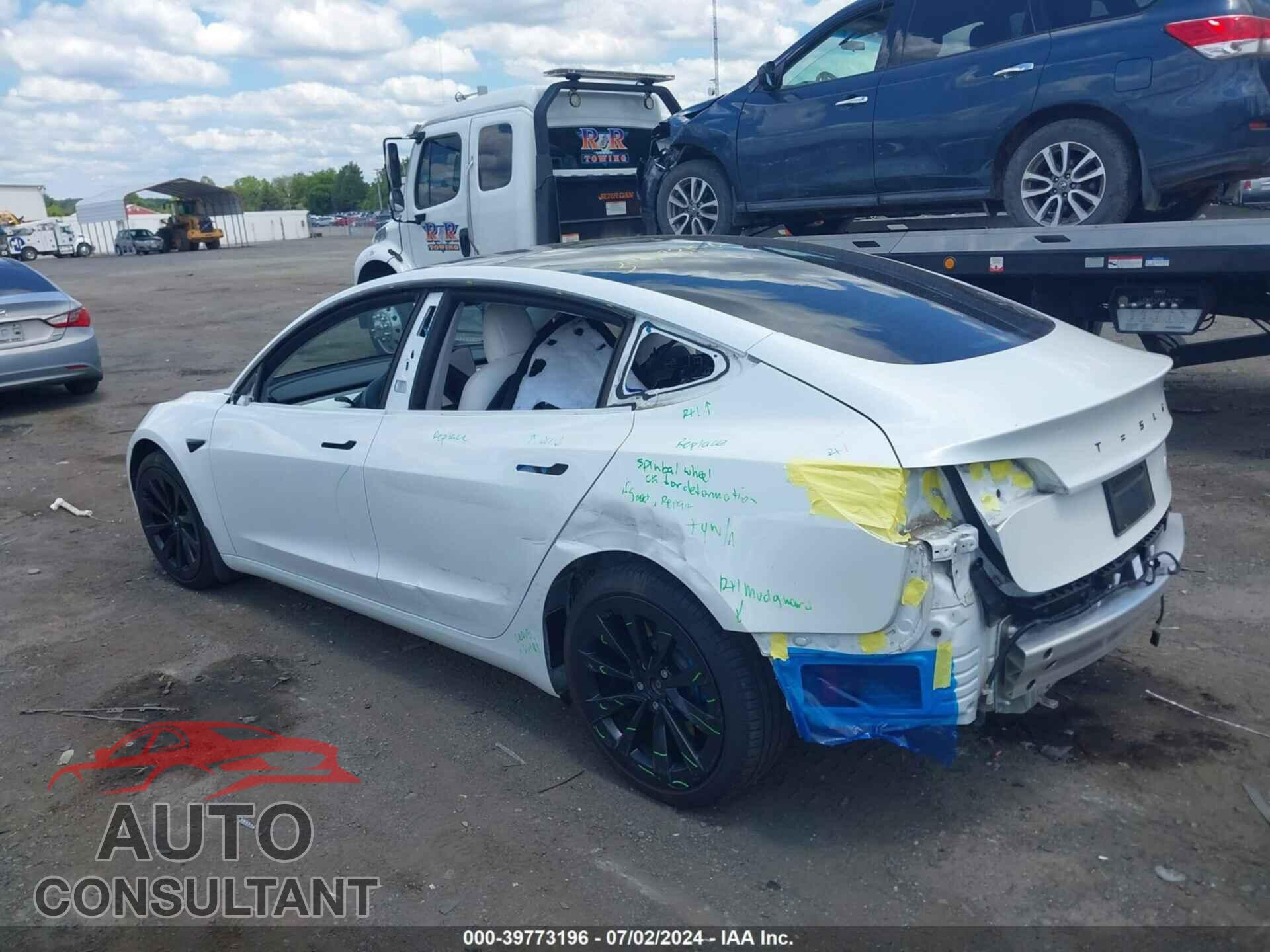TESLA MODEL 3 2021 - 5YJ3E1EB6MF975446