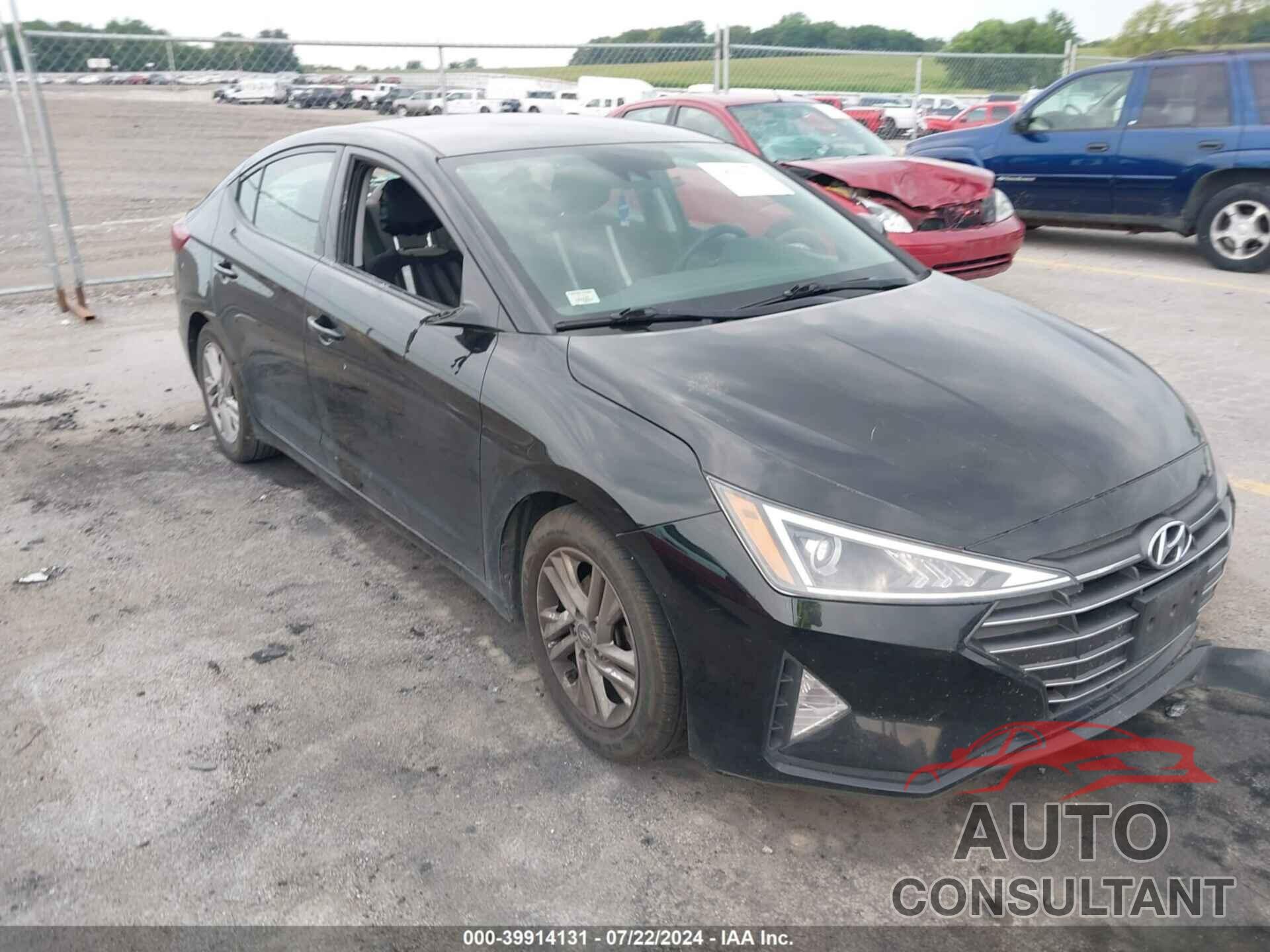 HYUNDAI ELANTRA 2020 - 5NPD84LF7LH553902