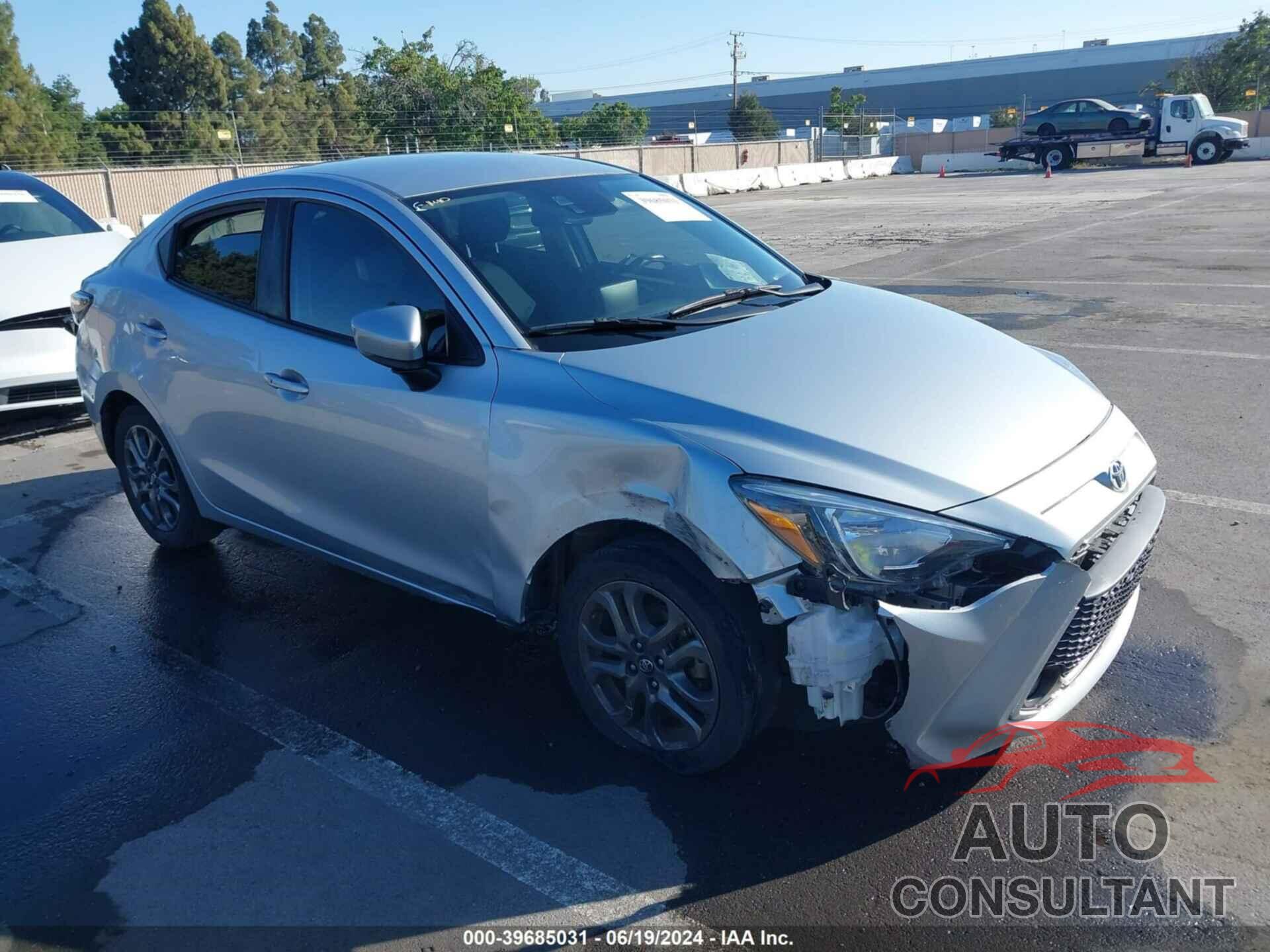 TOYOTA YARIS 2019 - 3MYDLBYV5KY502582