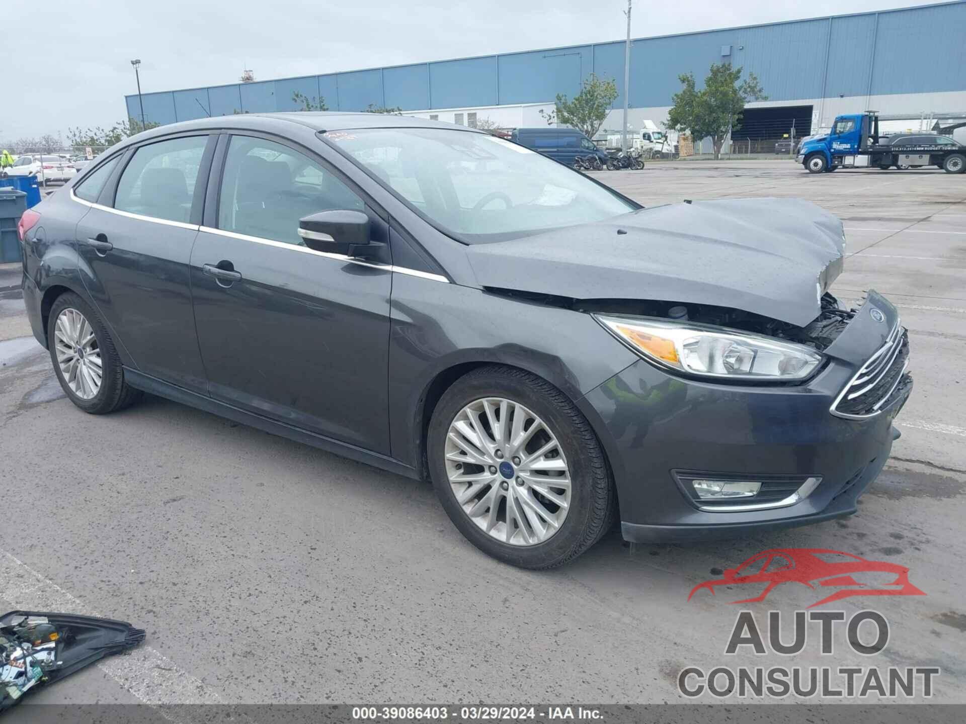 FORD FOCUS 2017 - 1FADP3J21HL260678