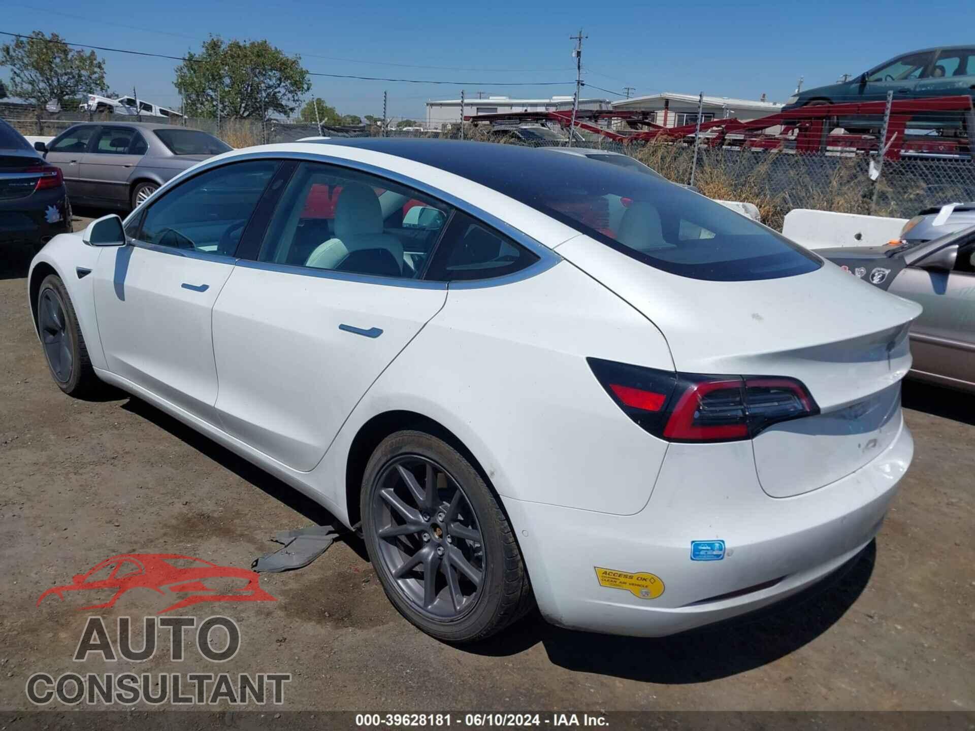 TESLA MODEL 3 2018 - 5YJ3E1EB0JF135660