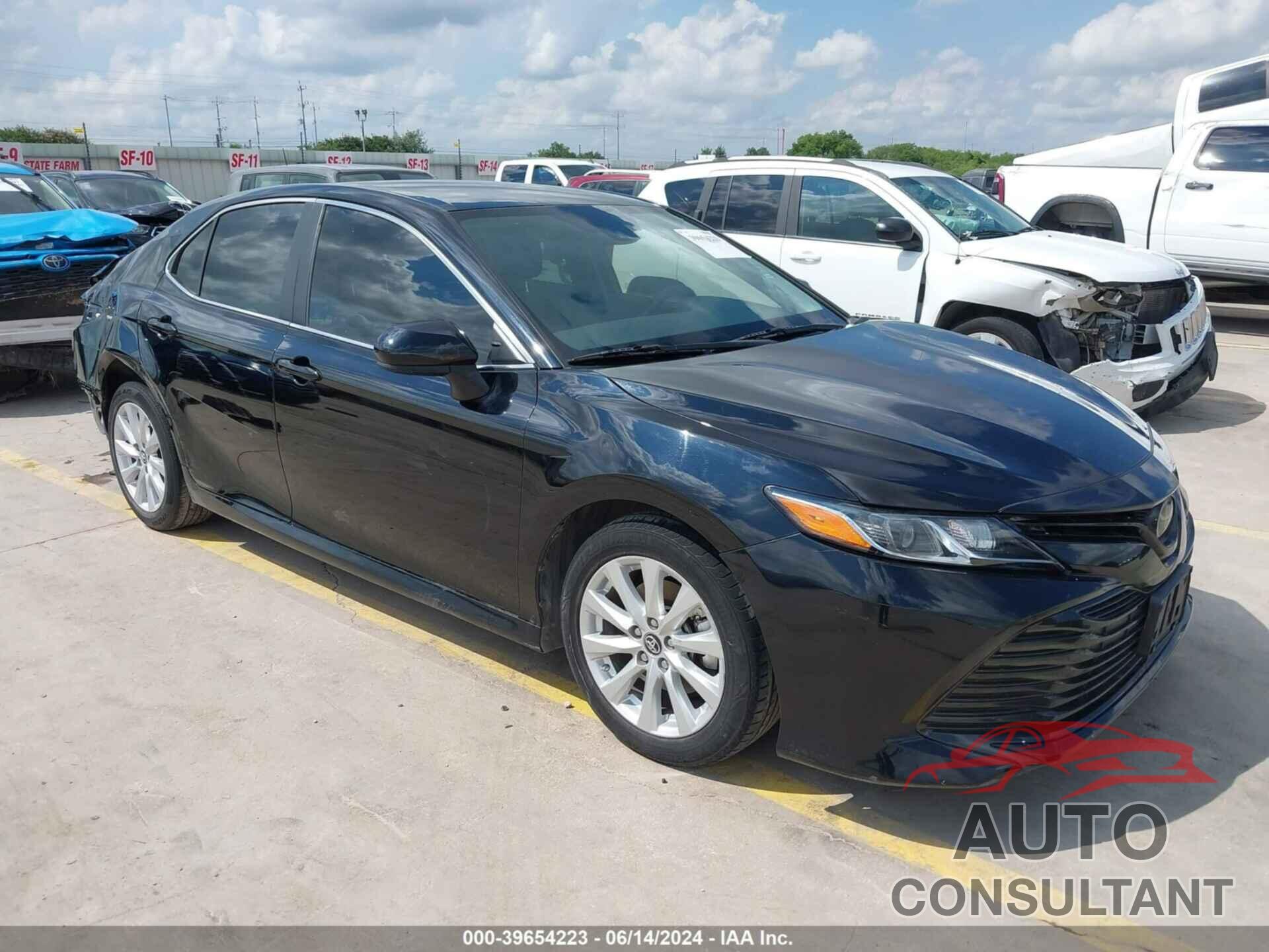 TOYOTA CAMRY 2019 - 4T1B11HK5KU745741