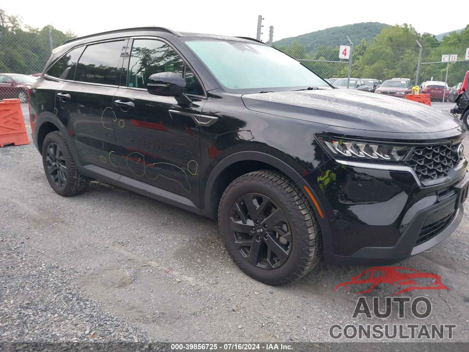 KIA SORENTO 2021 - 5XYRLDLC6MG013895
