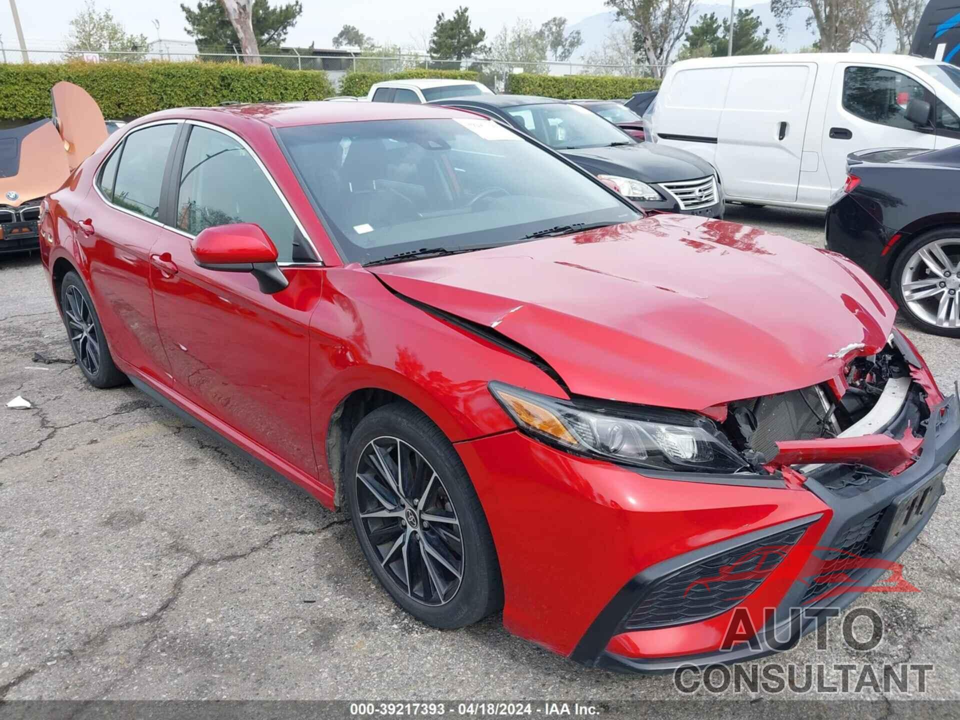 TOYOTA CAMRY 2021 - 4T1G11AK4MU431050