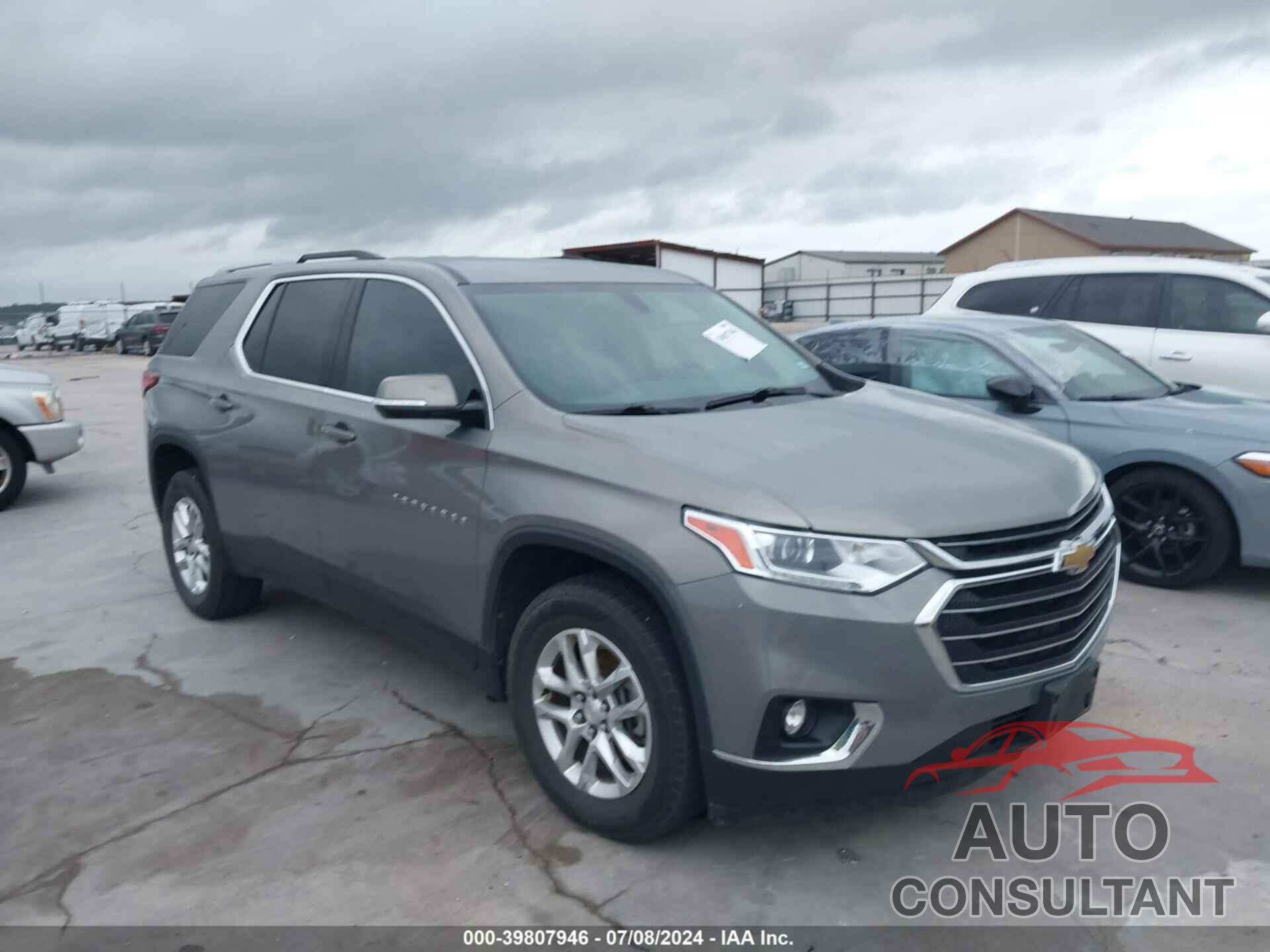 CHEVROLET TRAVERSE 2018 - 1GNERGKW0JJ136802