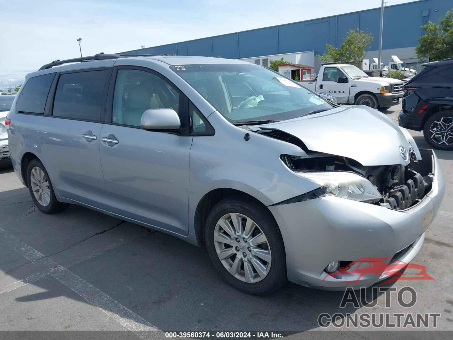 TOYOTA SIENNA 2014 - 5TDDK3DC2ES085302