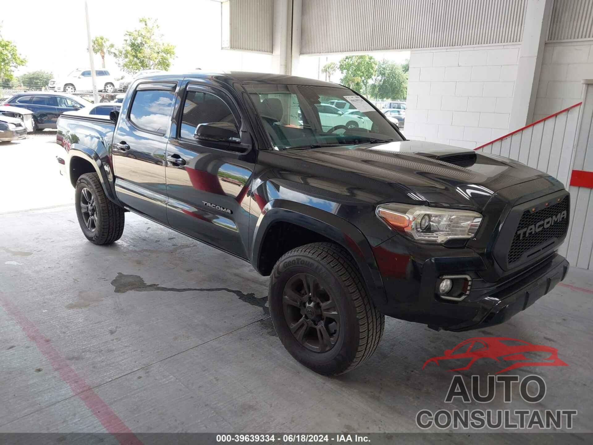 TOYOTA TACOMA 2018 - 5TFAZ5CN8JX057389