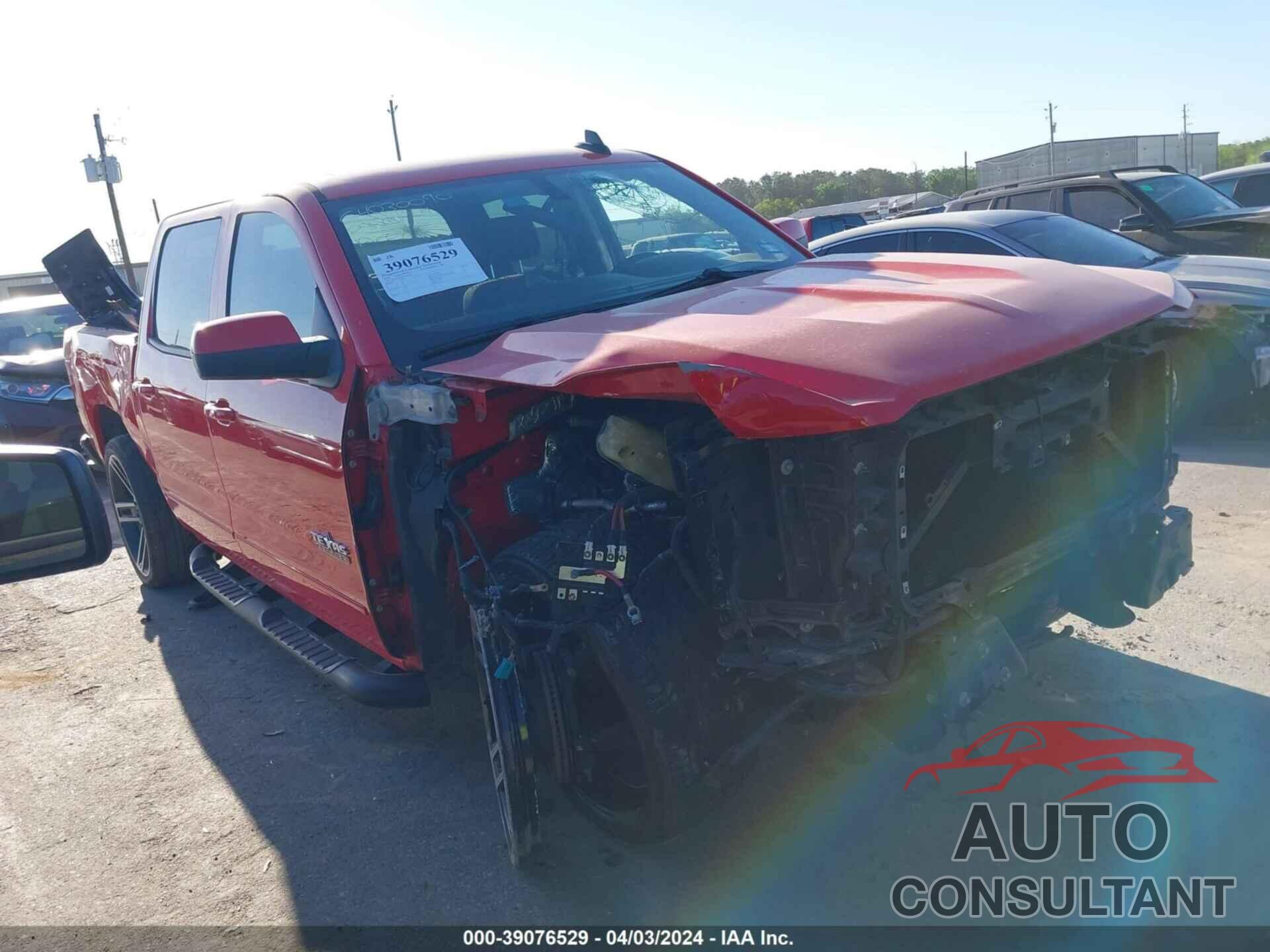 CHEVROLET SILVERADO 1500 2018 - 3GCPCREC4JG356168