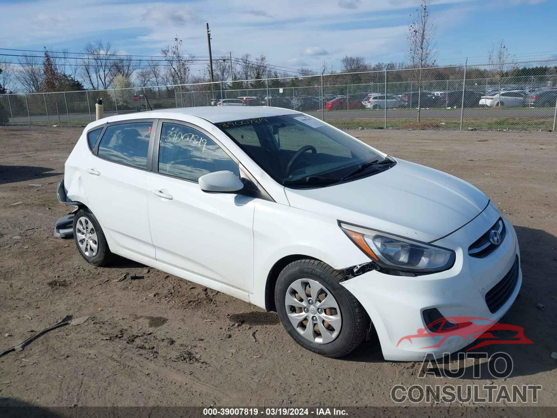 HYUNDAI ACCENT 2016 - KMHCT5AE7GU236705