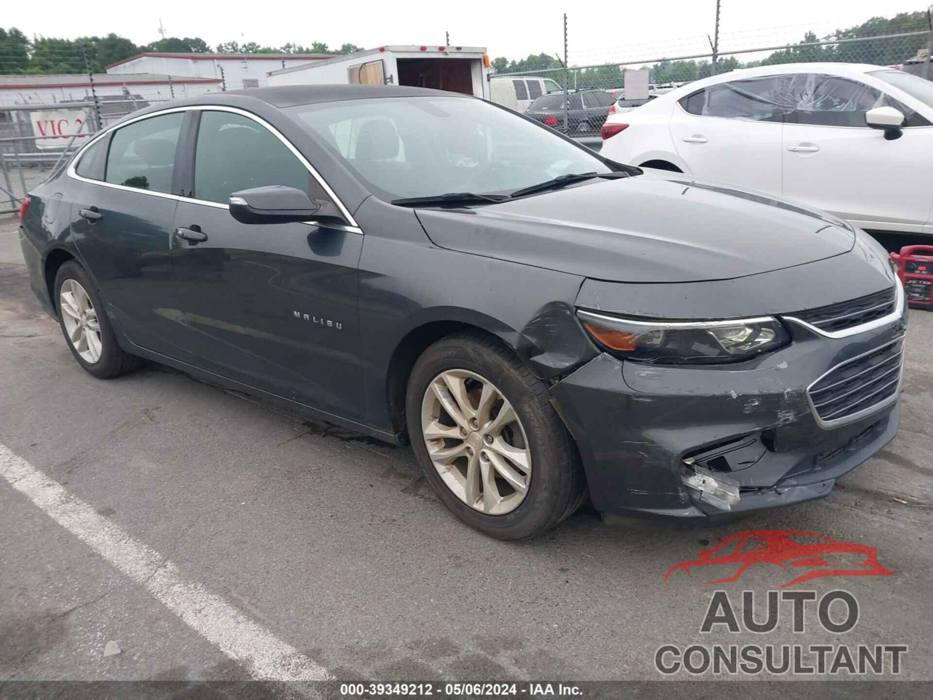 CHEVROLET MALIBU 2017 - 1G1ZE5ST1HF175033