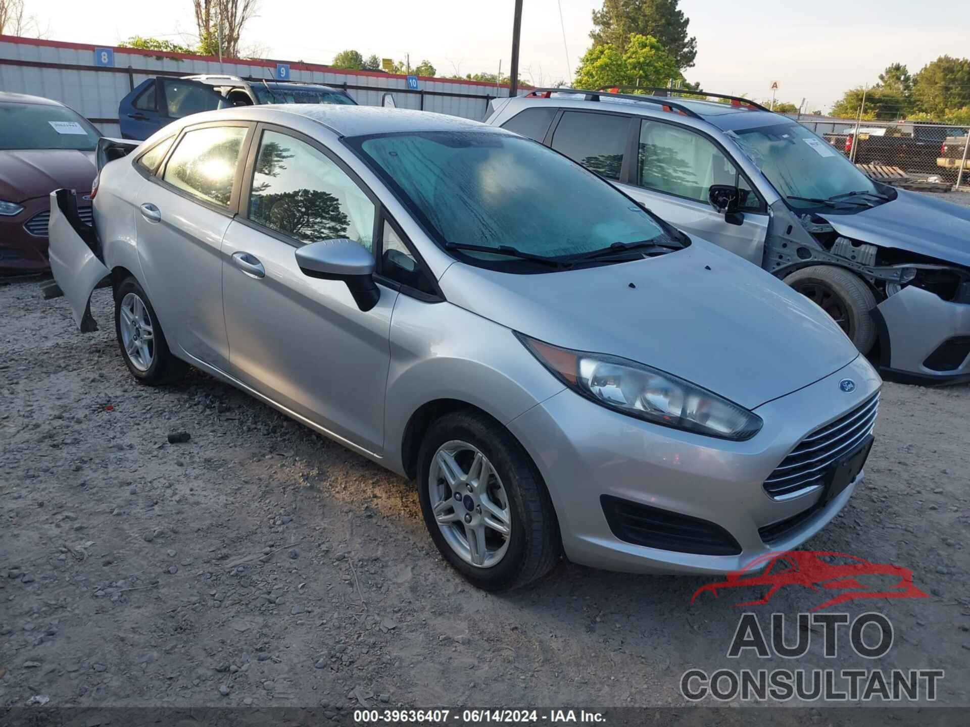 FORD FIESTA 2018 - 3FADP4BJ5JM108452