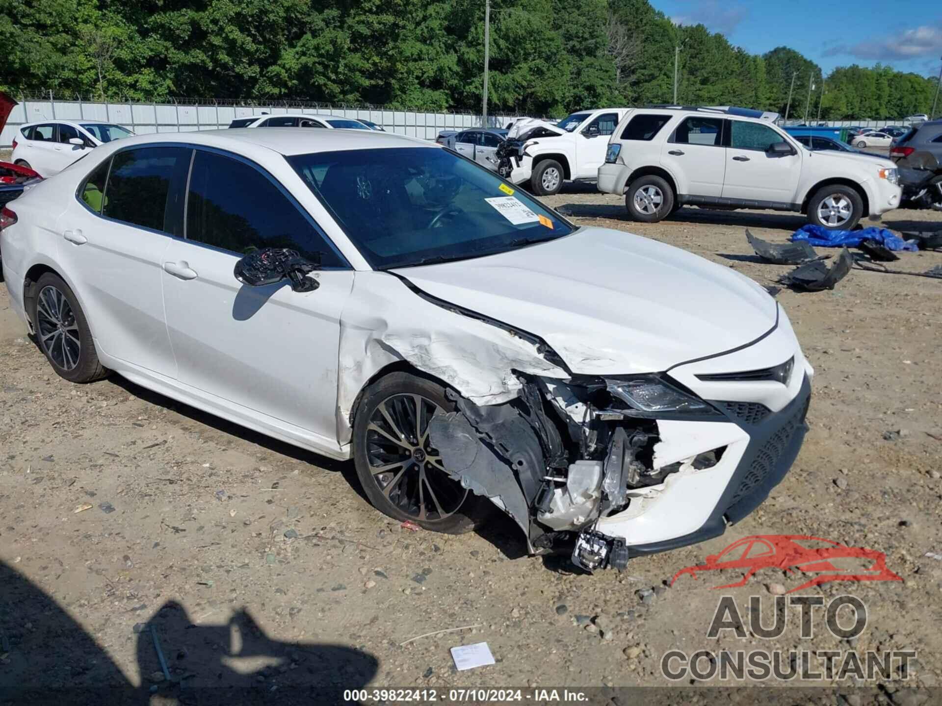 TOYOTA CAMRY 2018 - JTNB11HK9J3028425