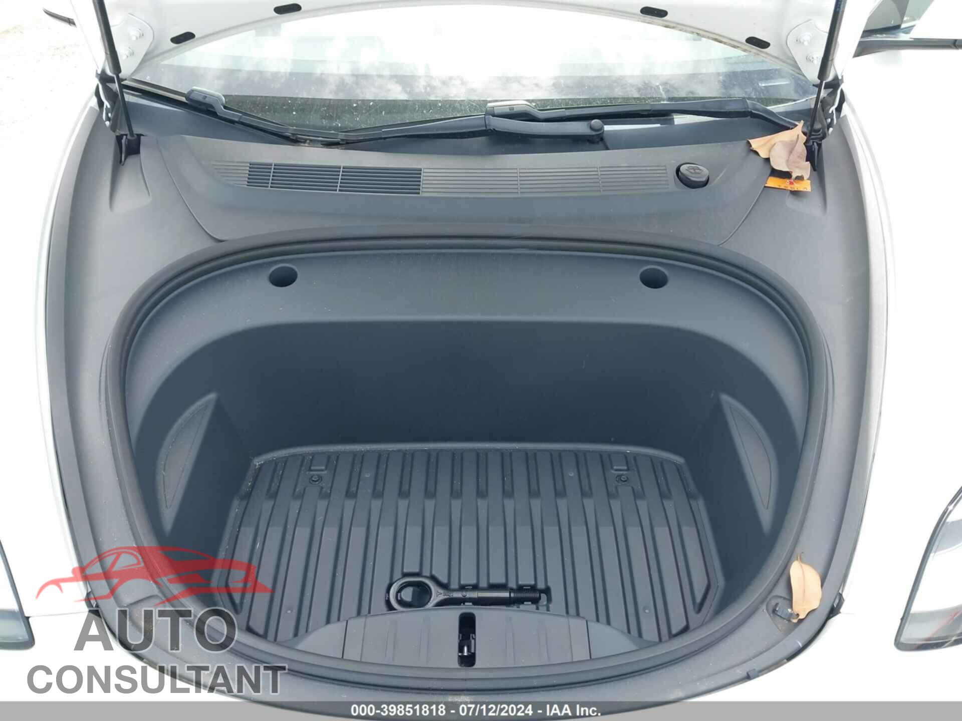 TESLA MODEL 3 2021 - 5YJ3E1EA2MF857403