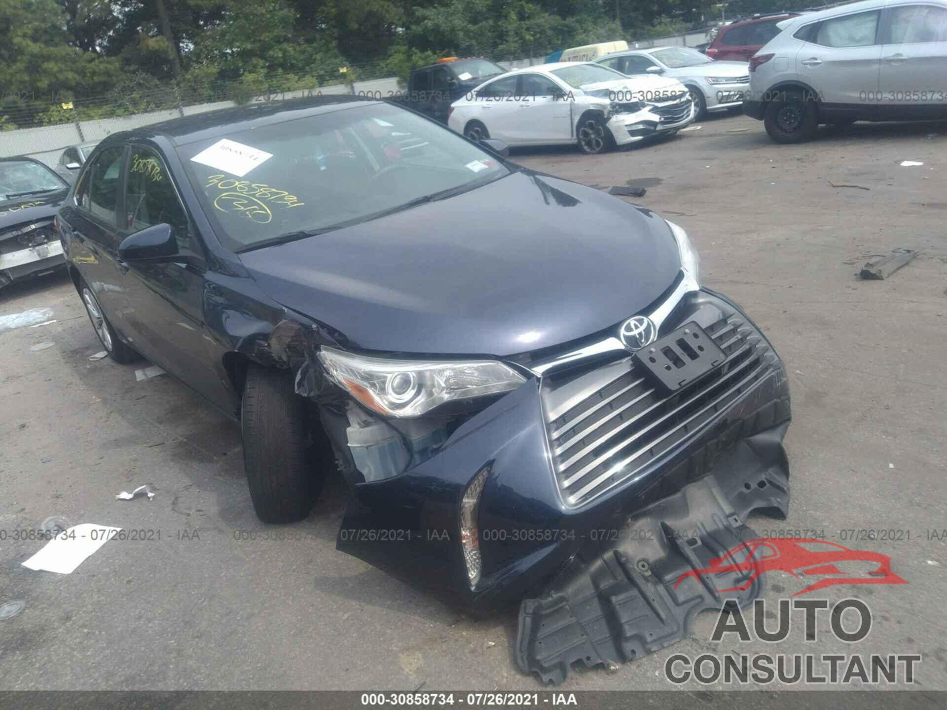 TOYOTA CAMRY 2016 - 4T4BF1FK5GR542348