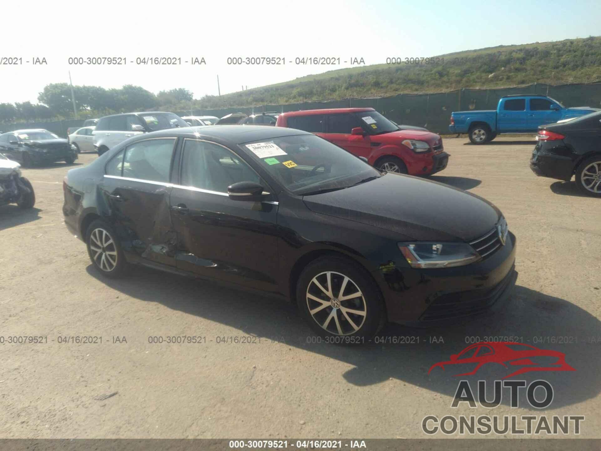 VOLKSWAGEN JETTA 2017 - 3VWDB7AJ2HM392061
