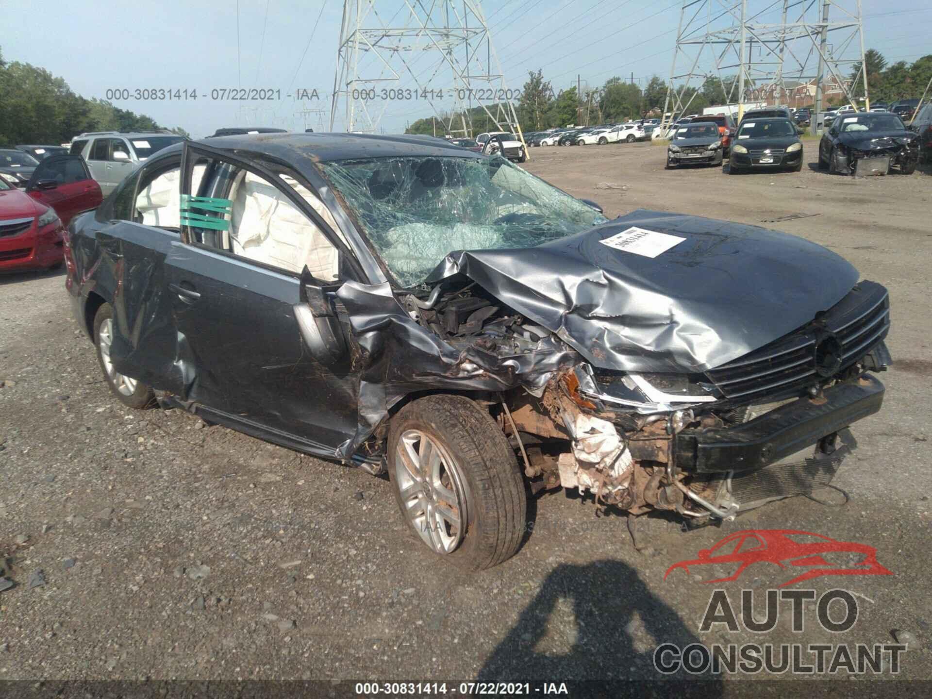 VOLKSWAGEN JETTA 2017 - 3VW2B7AJ9HM379086