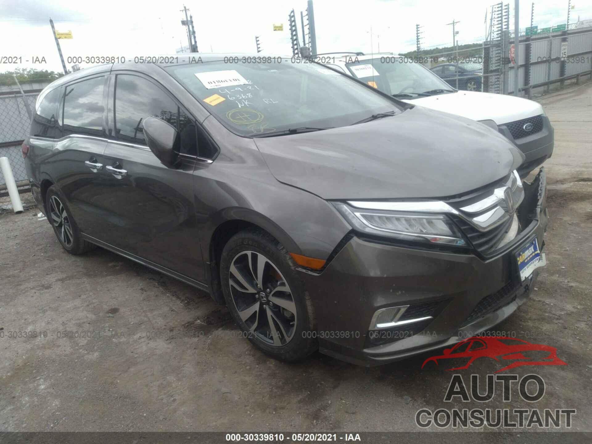 HONDA ODYSSEY 2018 - 5FNRL6H94JB016368