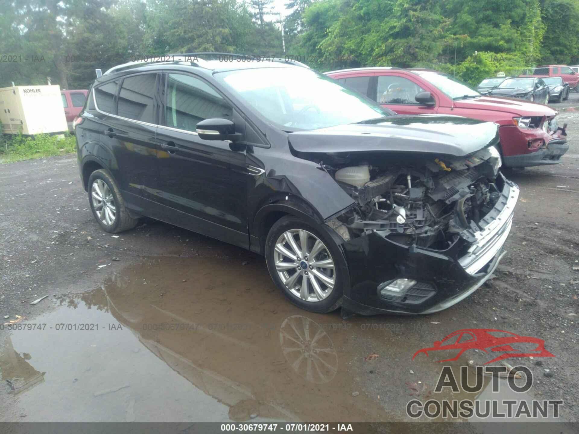 FORD ESCAPE 2017 - 1FMCU9JD5HUC83714