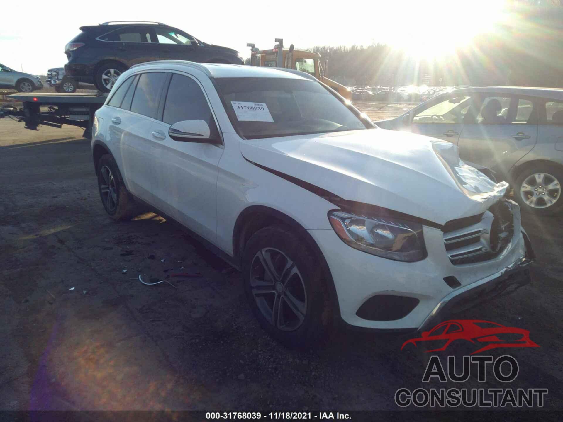 MERCEDES-BENZ GLC 2016 - WDC0G4KB8GF020600