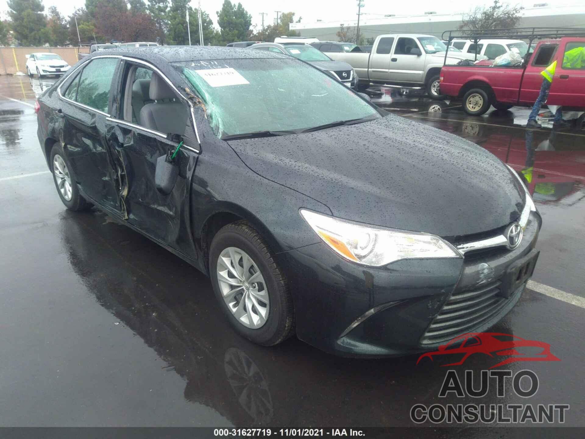 TOYOTA CAMRY 2016 - 4T4BF1FK7GR521534