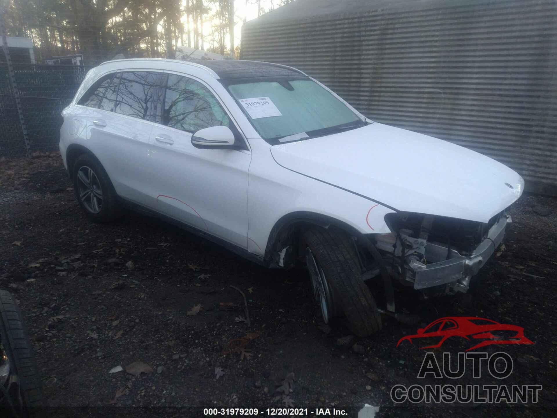 MERCEDES-BENZ GLC 2020 - WDC0G8DB5LF755615