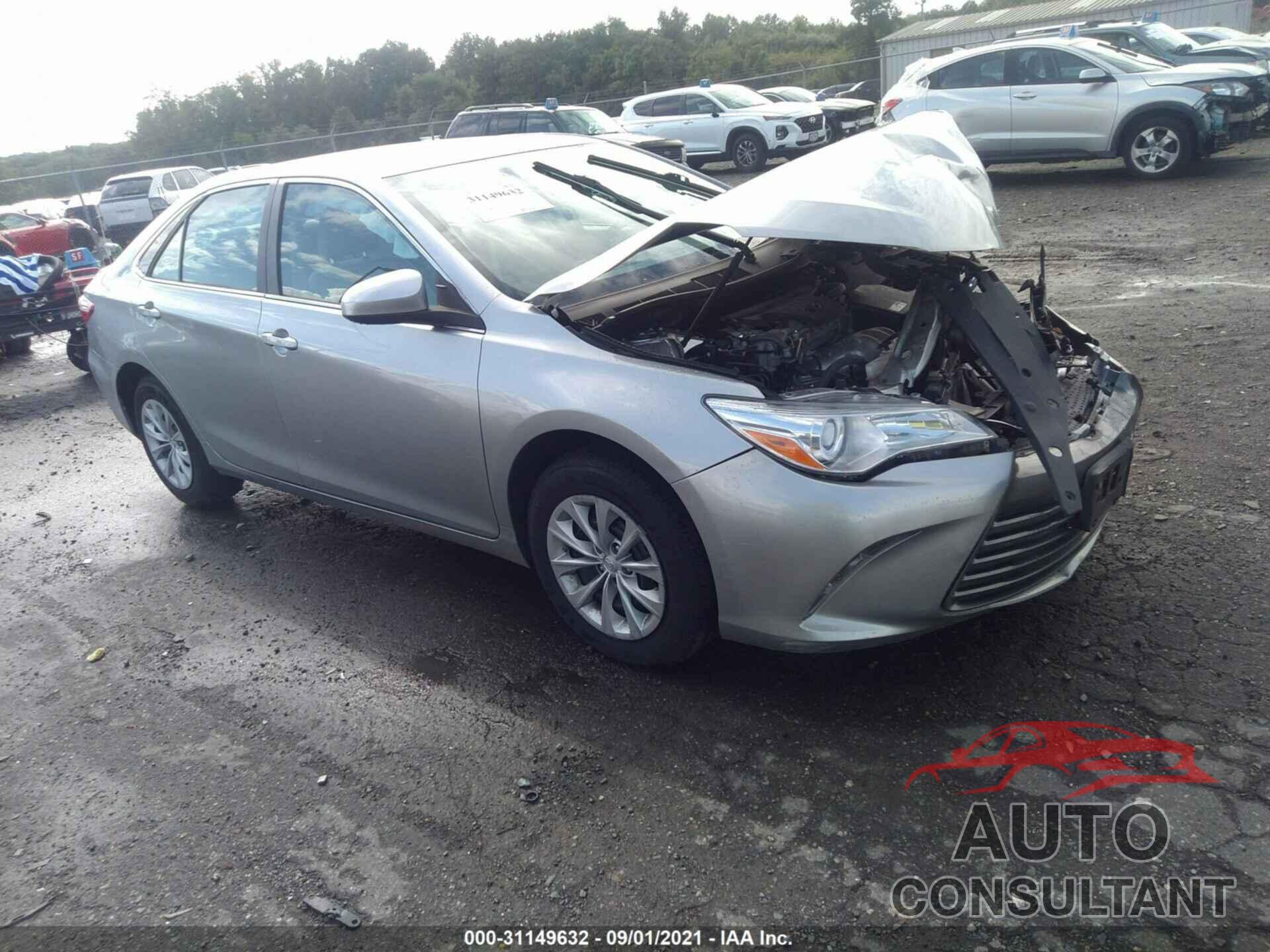TOYOTA CAMRY 2016 - 4T4BF1FK2GR583052