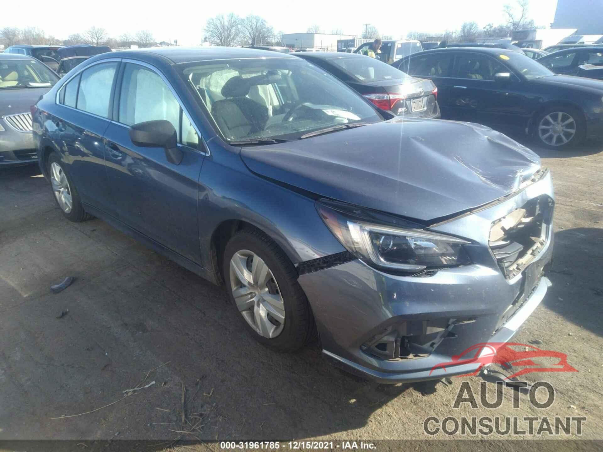SUBARU LEGACY 2018 - 4S3BNAA63J3045307