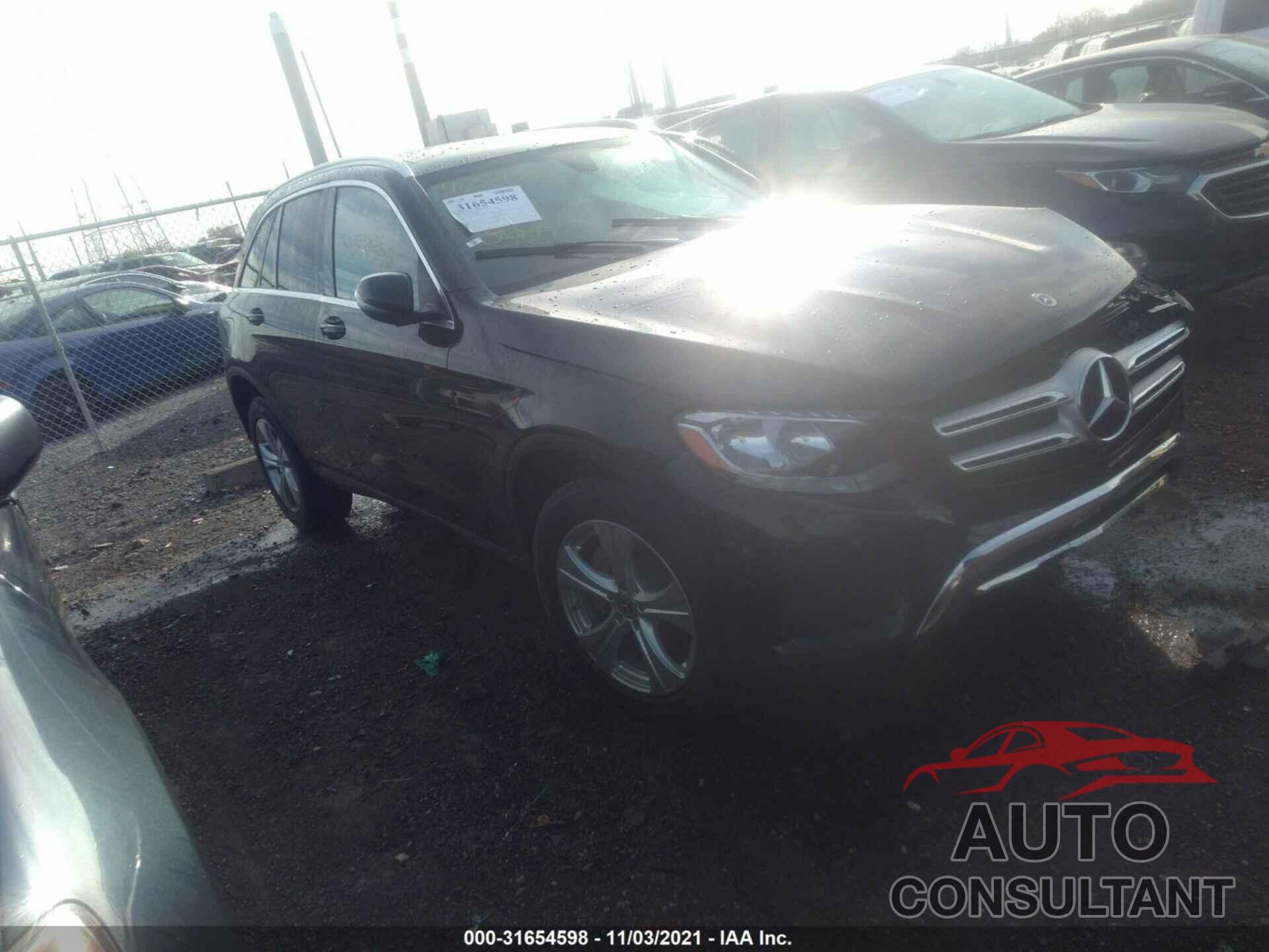 MERCEDES-BENZ GLC 2018 - WDC0G4JB6JV017824