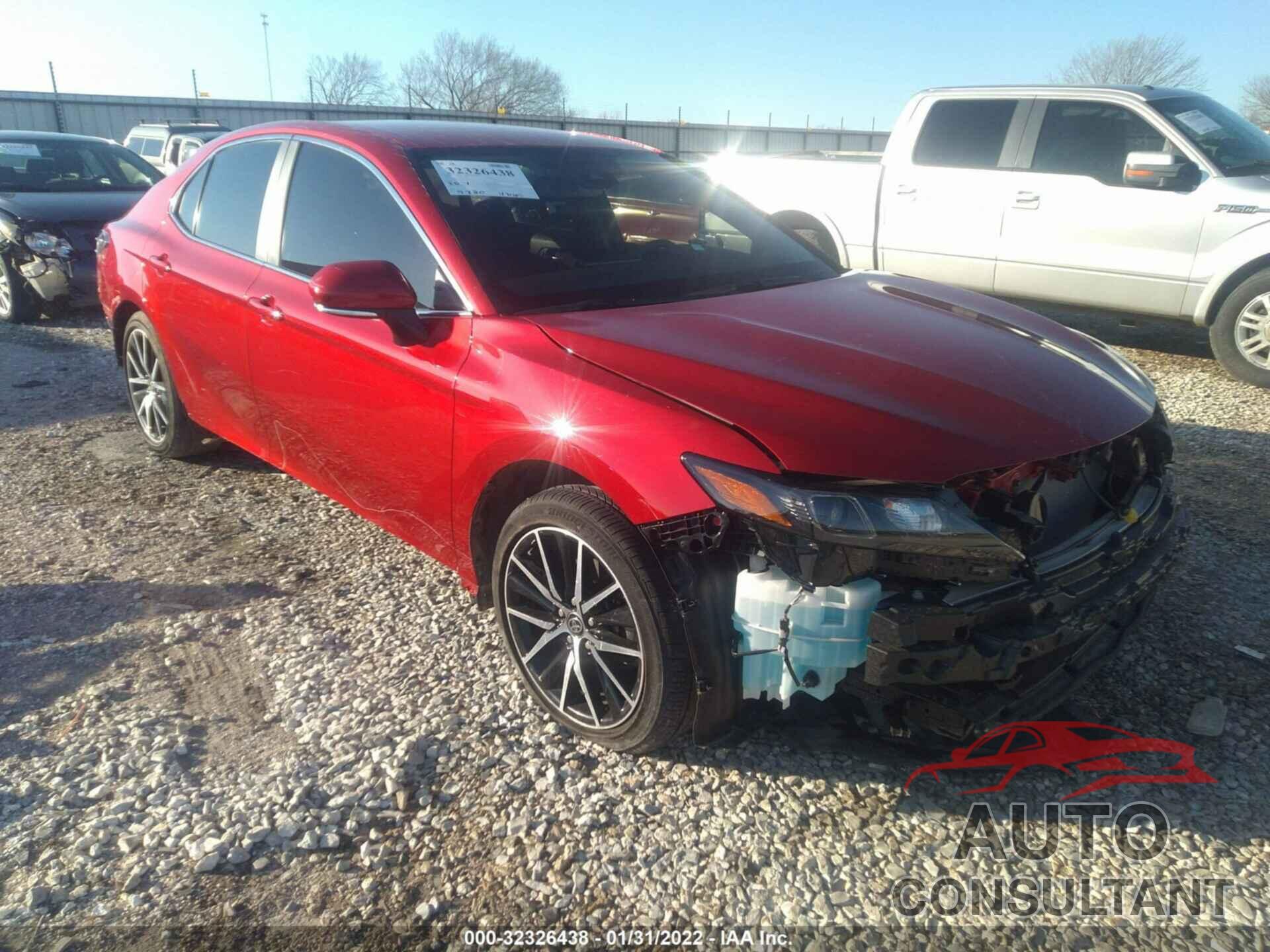 TOYOTA CAMRY 2021 - 4T1T11AK6MU446213