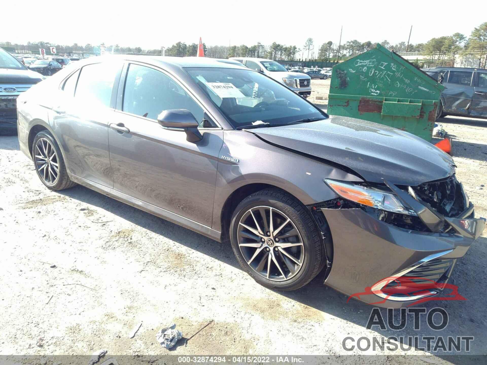 TOYOTA CAMRY 2021 - 4T1F31AK7MU567100