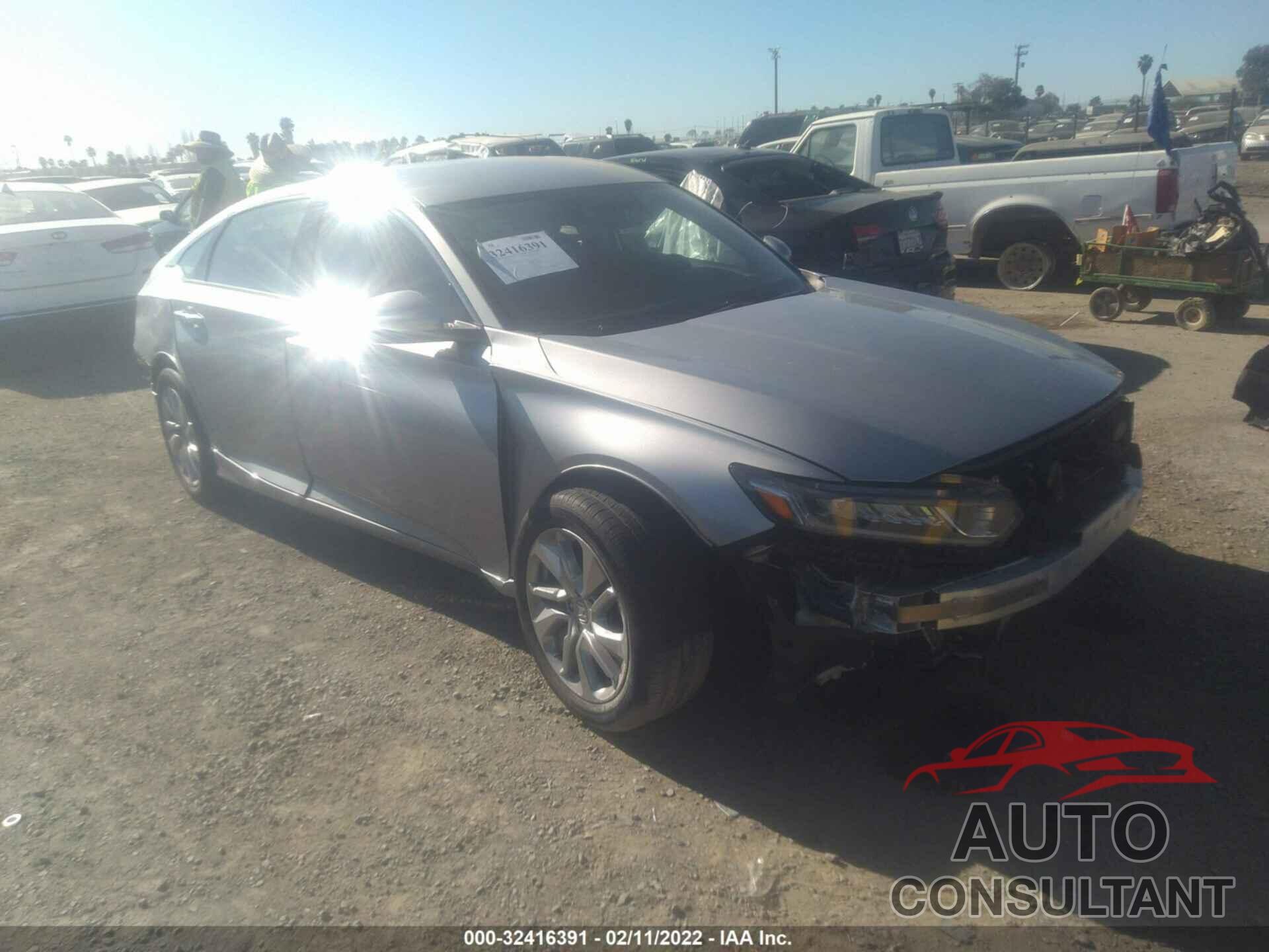 HONDA ACCORD SEDAN 2018 - 1HGCV1F14JA082445