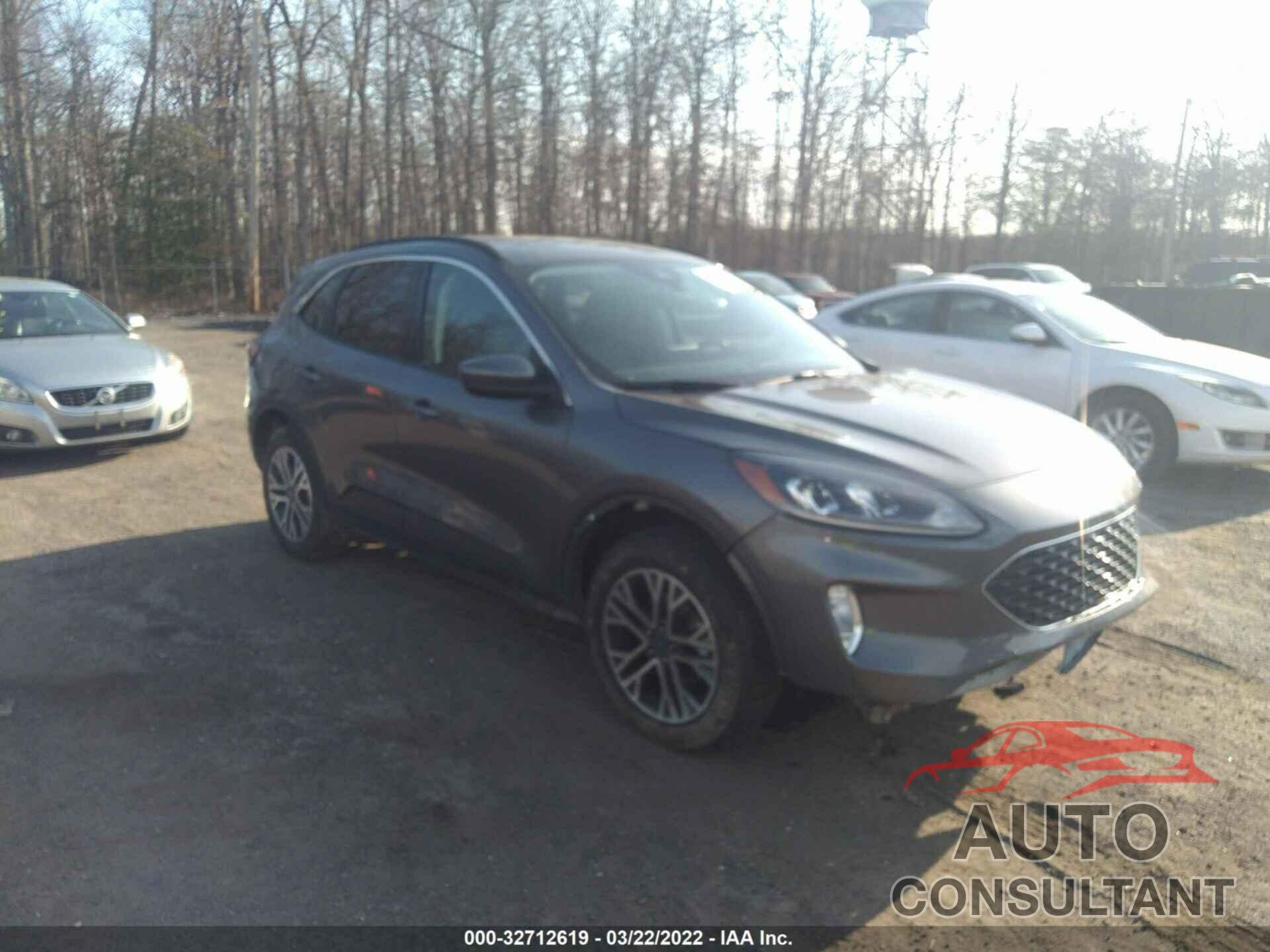 FORD ESCAPE 2021 - 1FMCU0H63MUB33517